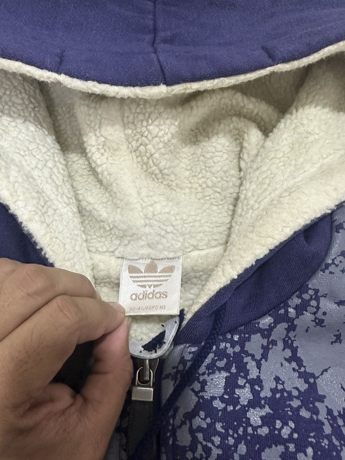 Adidas Vintage Adidas Zipper jacket With hoodies Big Logo Design Size US M / EU 48-50 / 2 - 4 Thumbnail