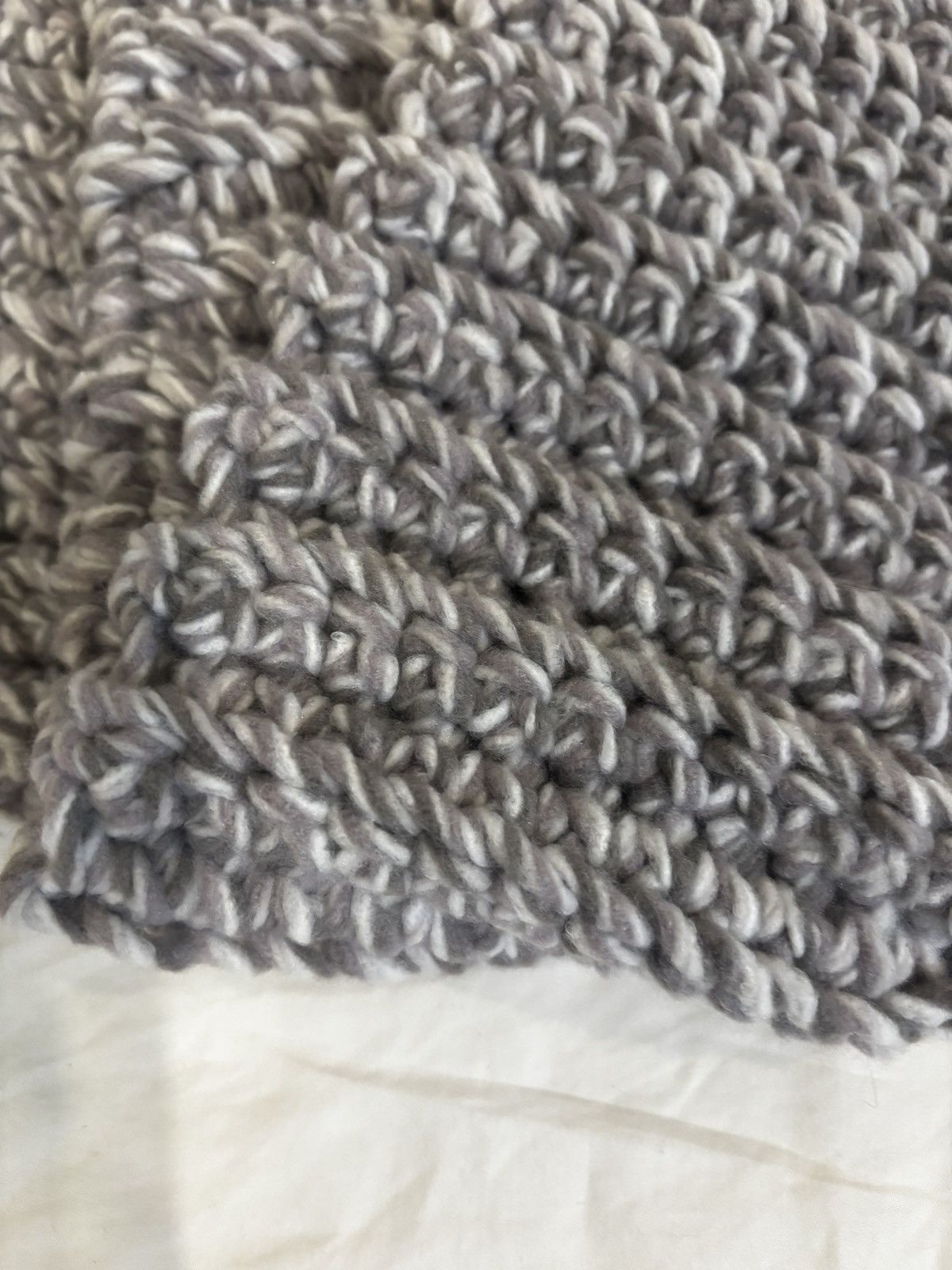 Other 2 hand knit Scarves.wm301 Size ONE SIZE - 8 Thumbnail