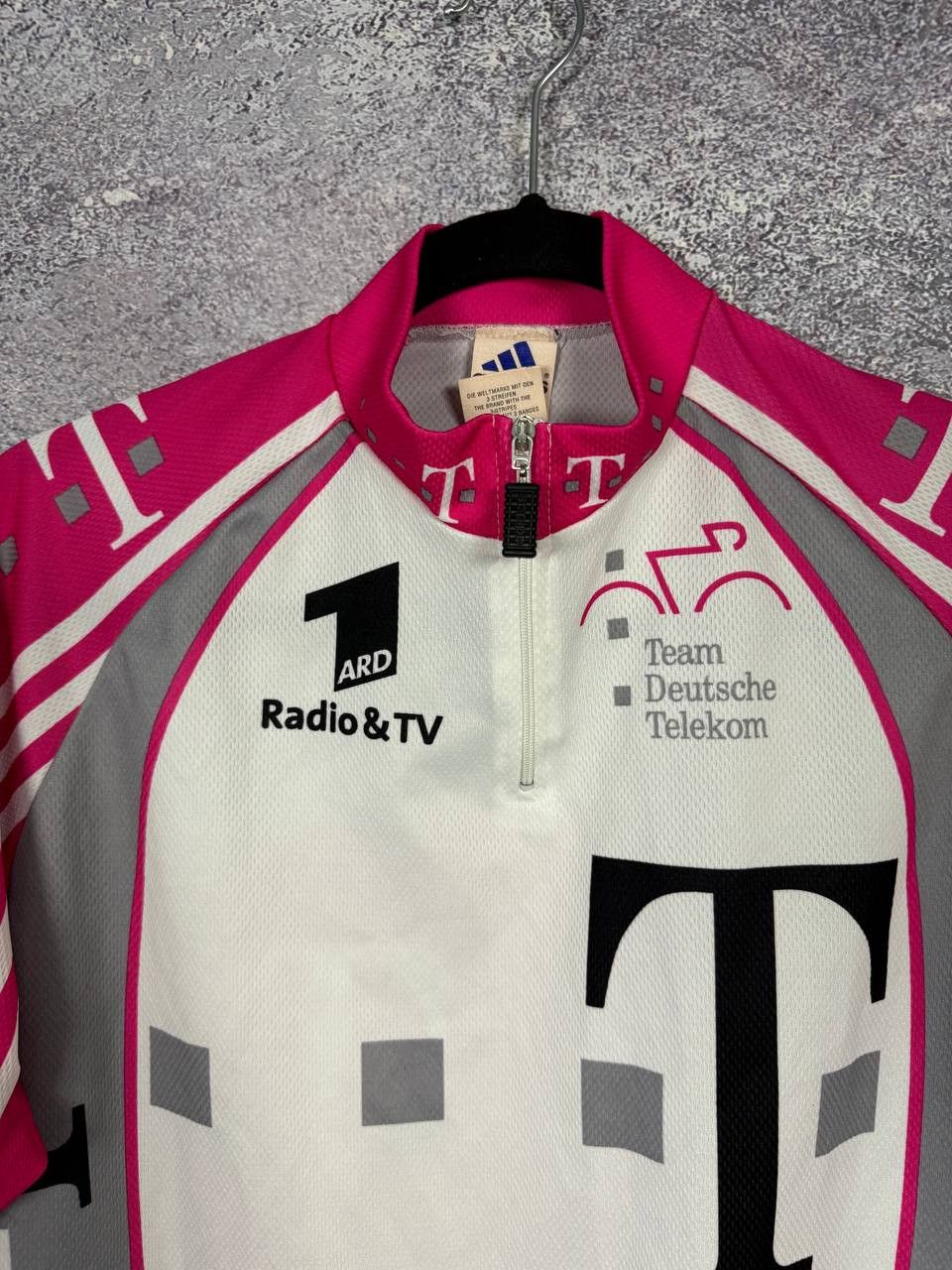 Adidas Cycling Team Deutsche Telekom 1ard Adidas Jersey size 34 Size US M / EU 48-50 / 2 - 6 Thumbnail
