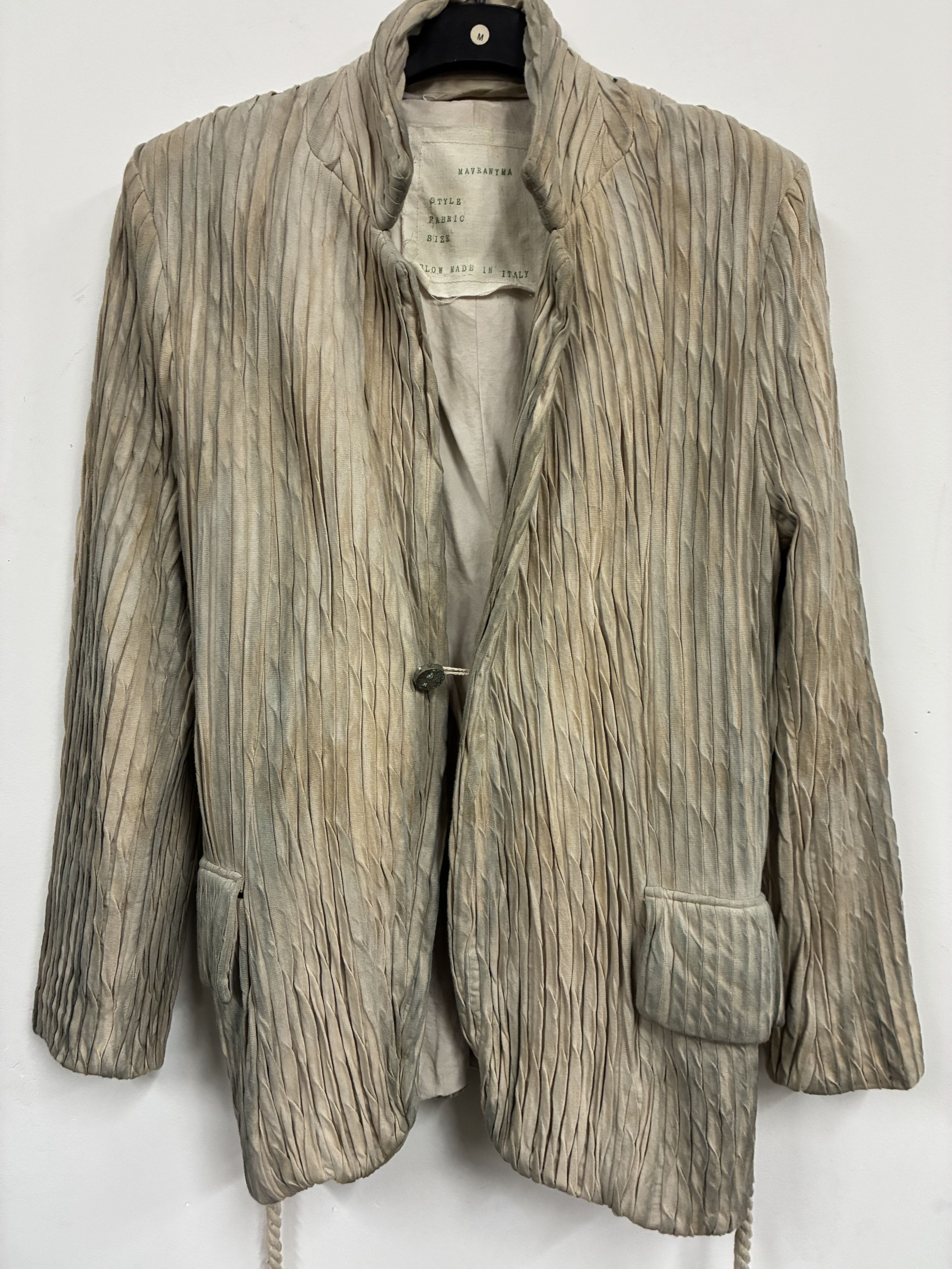 Mavranyma MAVRANYMA - ex. 1/1 - Sand - Pleated hand dyed jacket Size US S / EU 44-46 / 1 - 4 Thumbnail