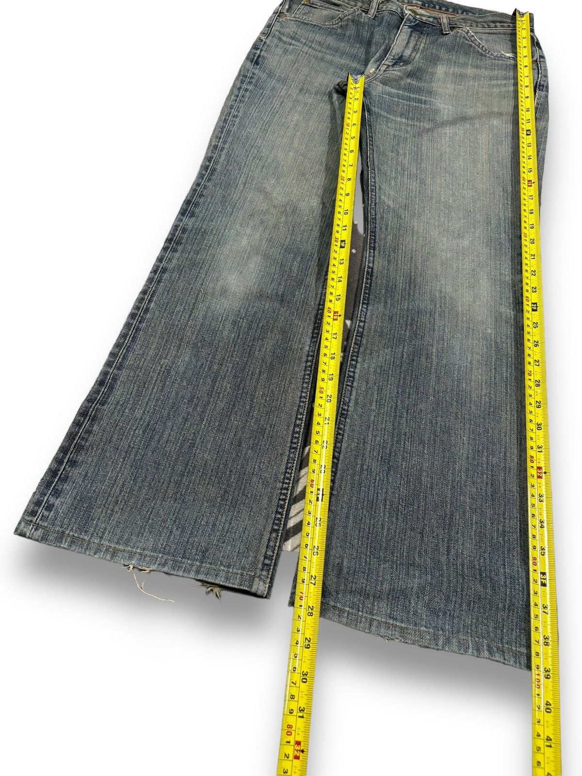 Lee Vintage 90s Lee Flare Bell Bottom Distressed Jeans Size US 30 / EU 46 - 16 Thumbnail