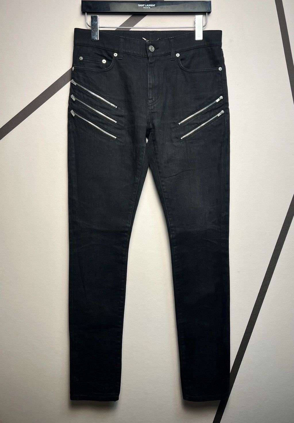 Yves Saint Laurent saint Laurent Black jeans with diagonal zippers jeans 2501- Size US 31 - 1 Thumbnail