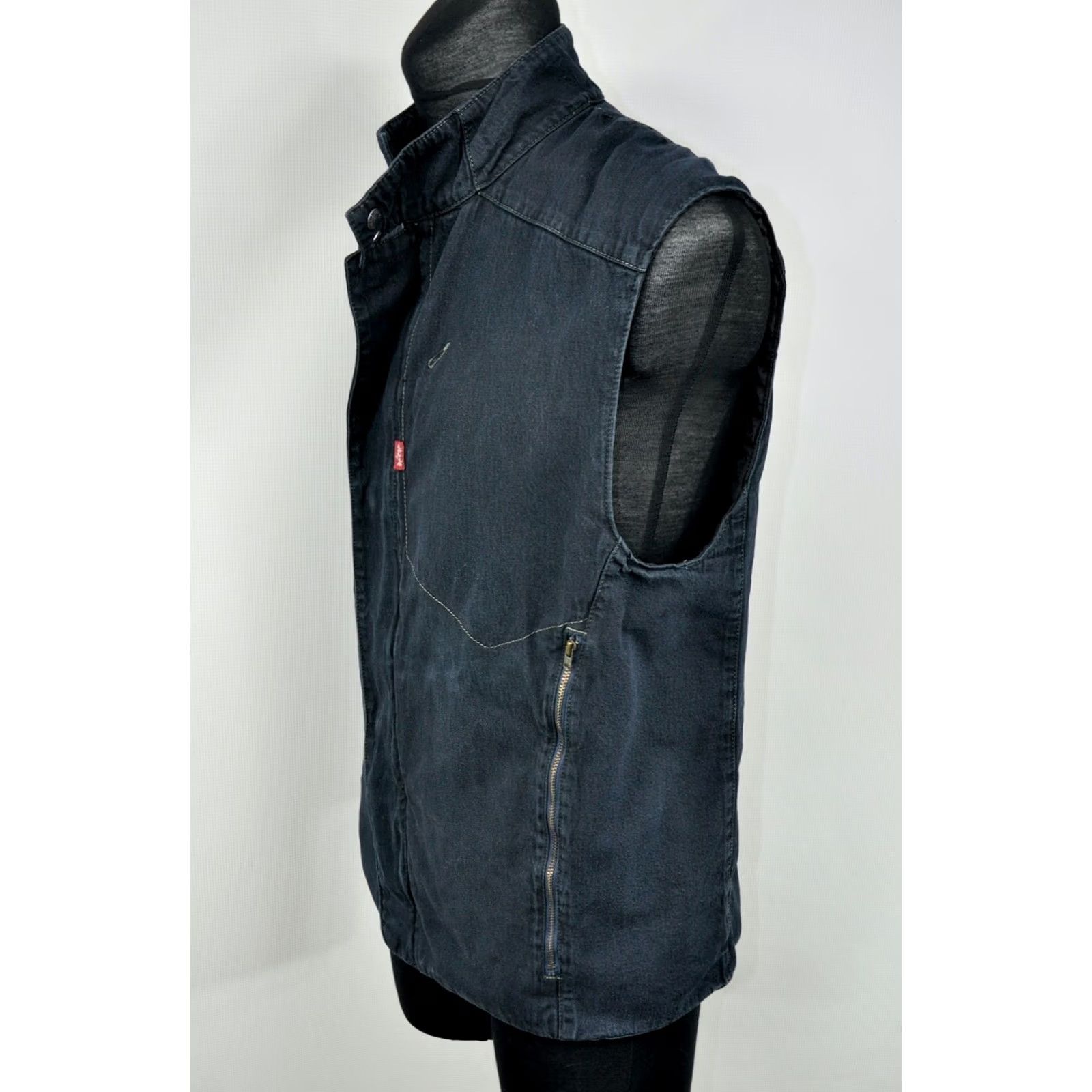 Levi's Levi's Engineered 70113 Denim Vest L Men Blue Zip Shirt? Size US L / EU 52-54 / 3 - 7 Thumbnail