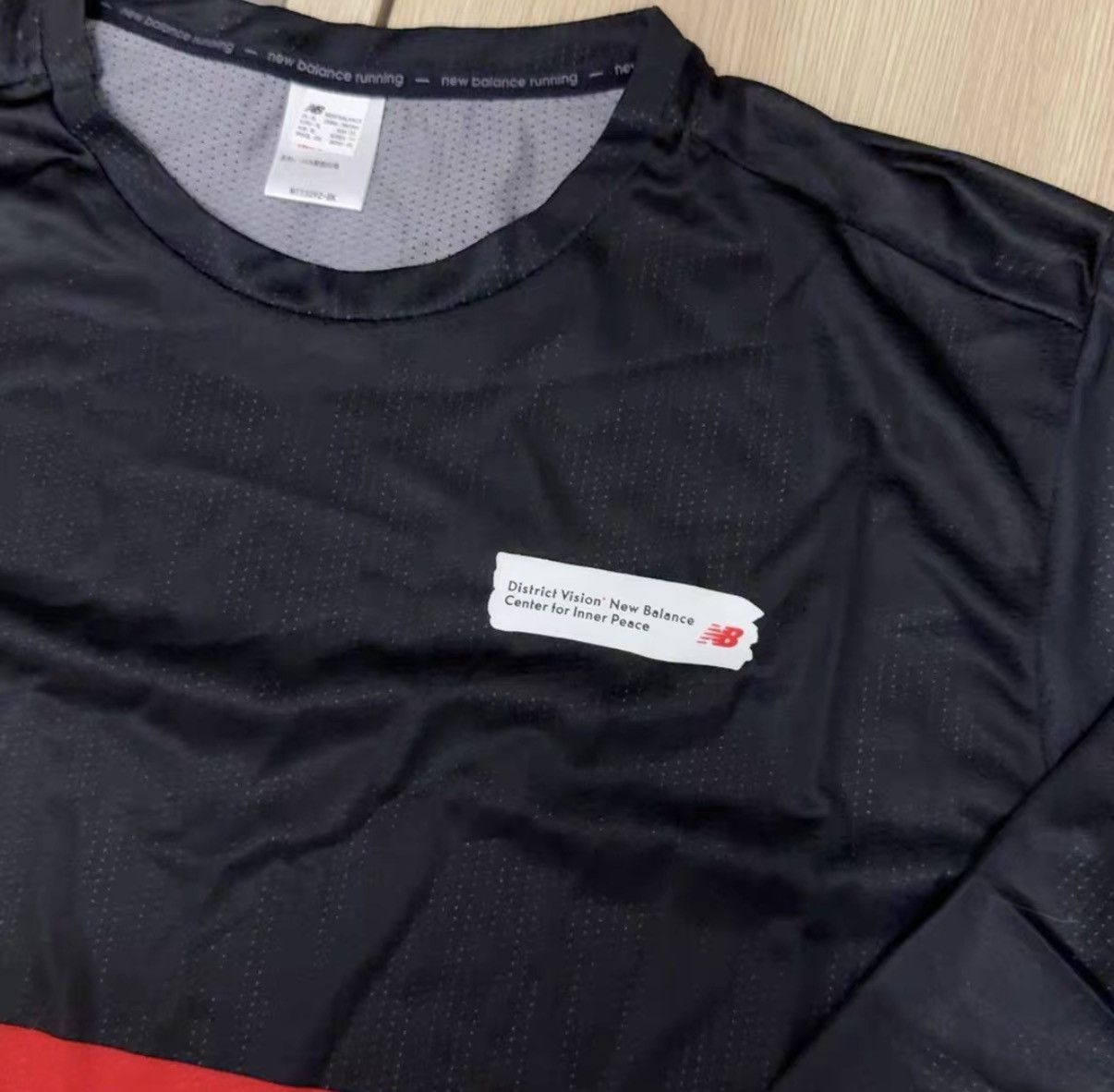 District Vision District Vision x New Balance Long Sleeve Running Tee J44 Size US XXL / EU 58 / 5 - 2 Thumbnail