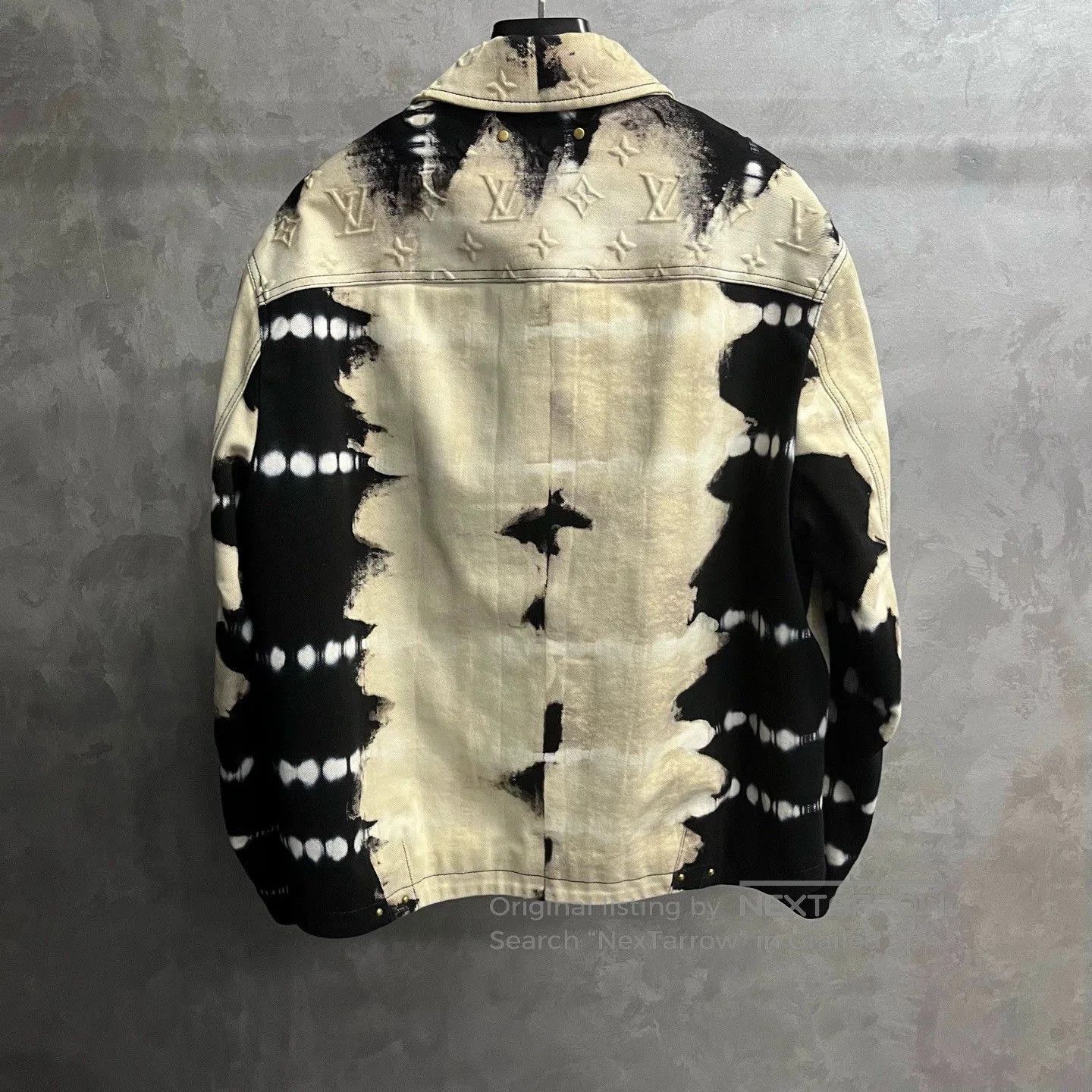 Louis Vuitton louis vuitton floral logo quilted canvas jacket. Size US L / EU 52-54 / 3 - 5 Thumbnail