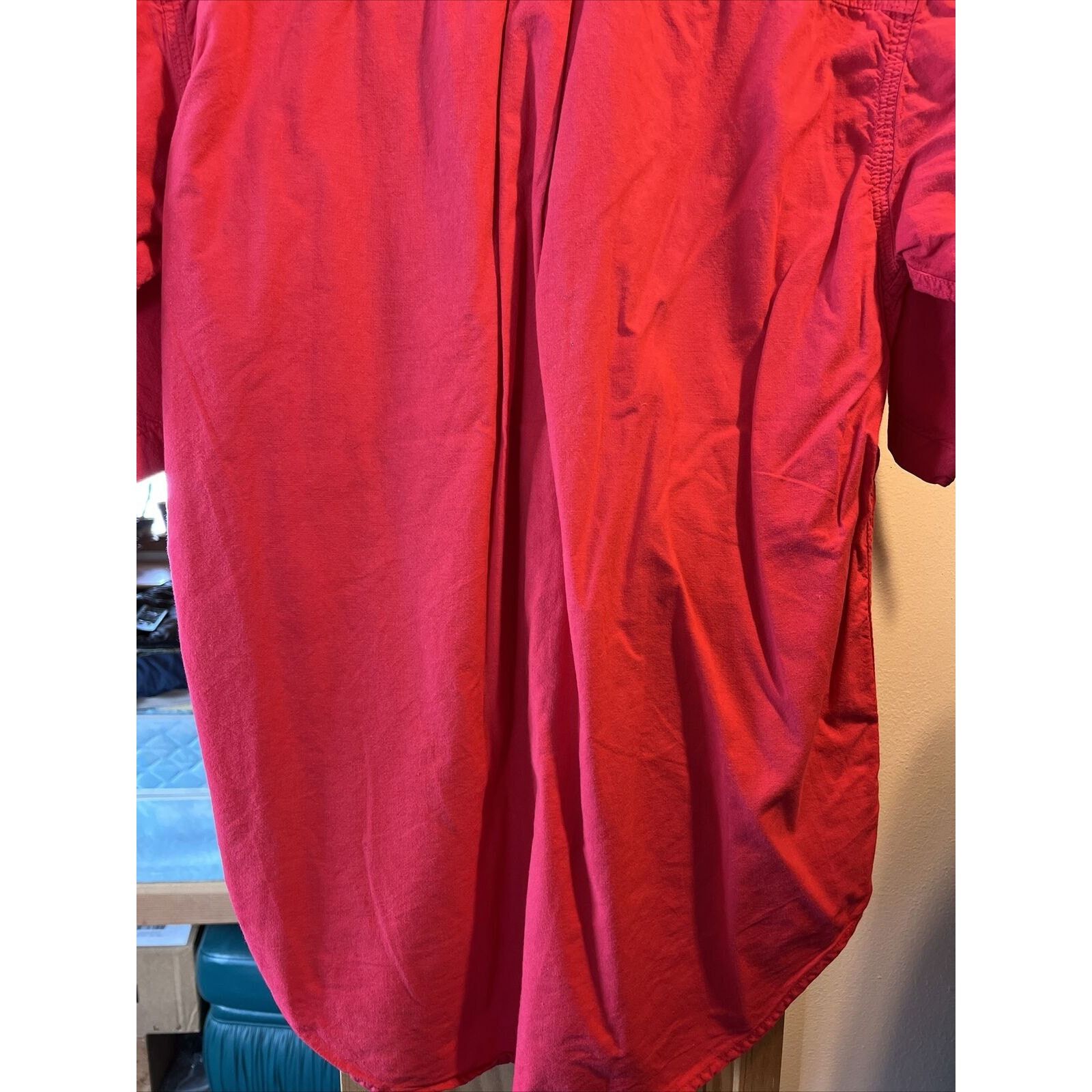Woolrich Woolen Mills Woolrich VTG Men’s M Red Short Sleeve Button Cotton Shirt Size US M / EU 48-50 / 2 - 18 Thumbnail