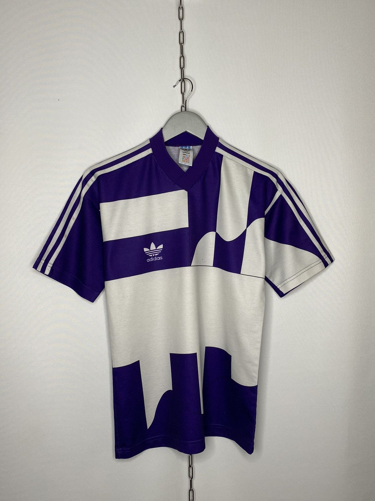 Other 🔥Vintage Adidas Originals T-Shirt Overprinted Short Sleeve 🔥 Size US XS / EU 42 / 0 - 1 Thumbnail