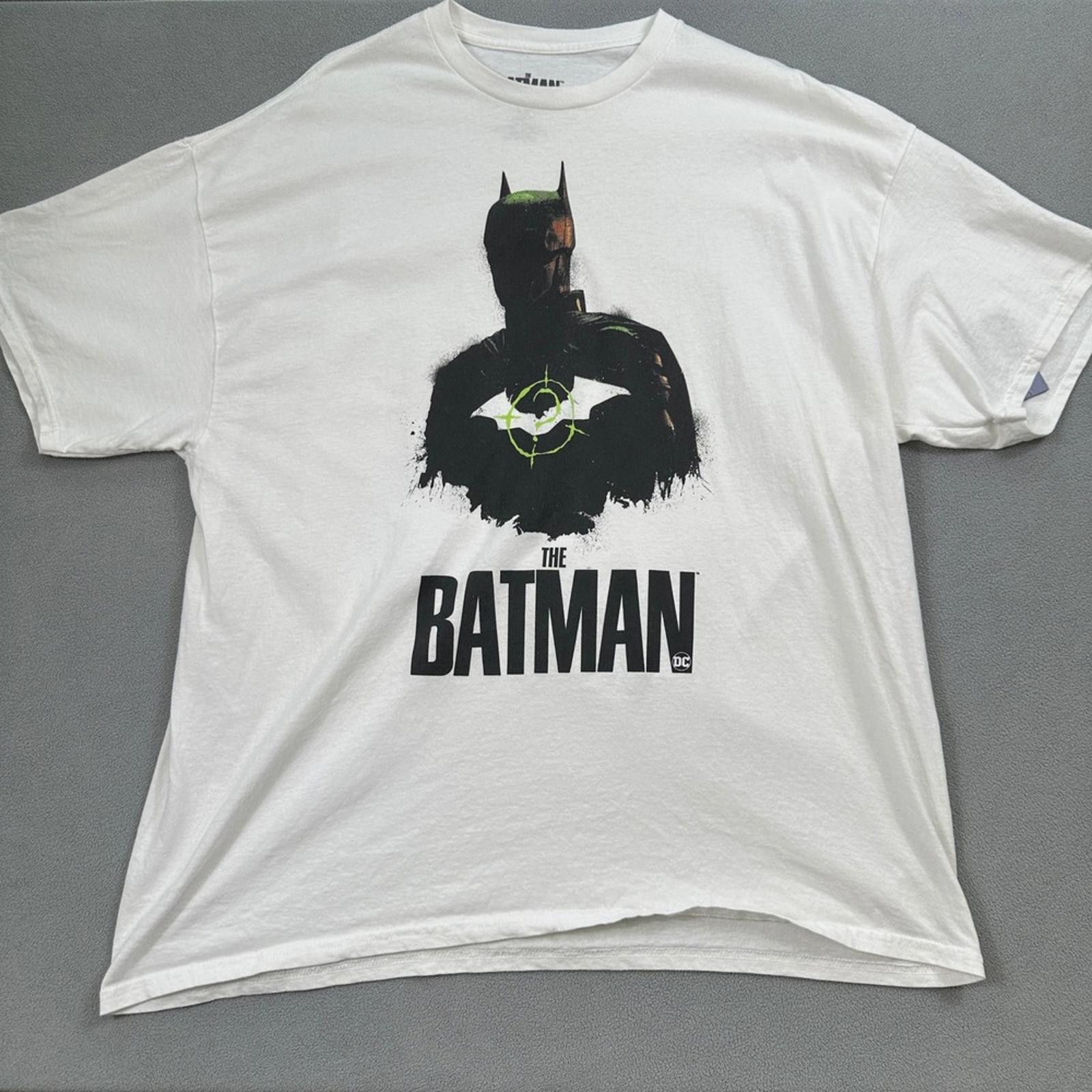 Other NWT The Batman Shirt 2XL Mens DC Comics White Movie Graphic Size US XXL / EU 58 / 5 - 1 Thumbnail