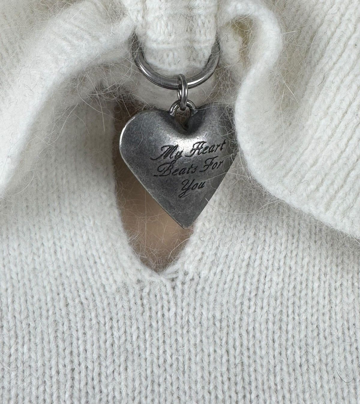 Viktor & Rolf Viktor & Rolf H&M Angora Sweater Turtleneck Heart Bow size S Size S / US 4 / IT 40 - 9 Thumbnail