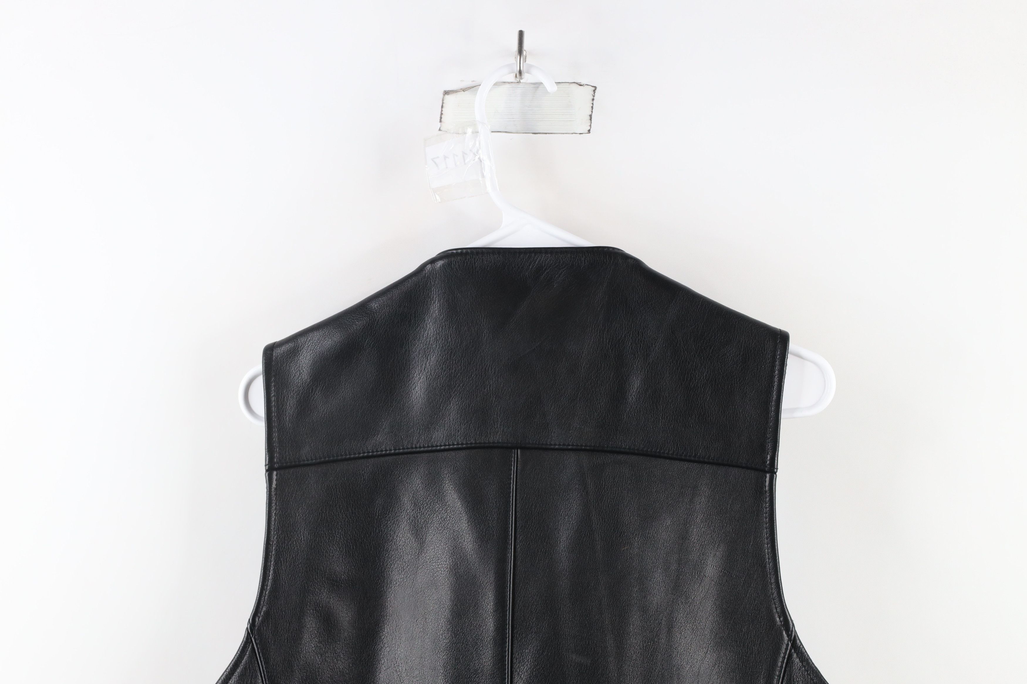 Vintage Vintage 90s Streetwear Nickel Button Leather Vest Jacket Size US L / EU 52-54 / 3 - 14 Thumbnail