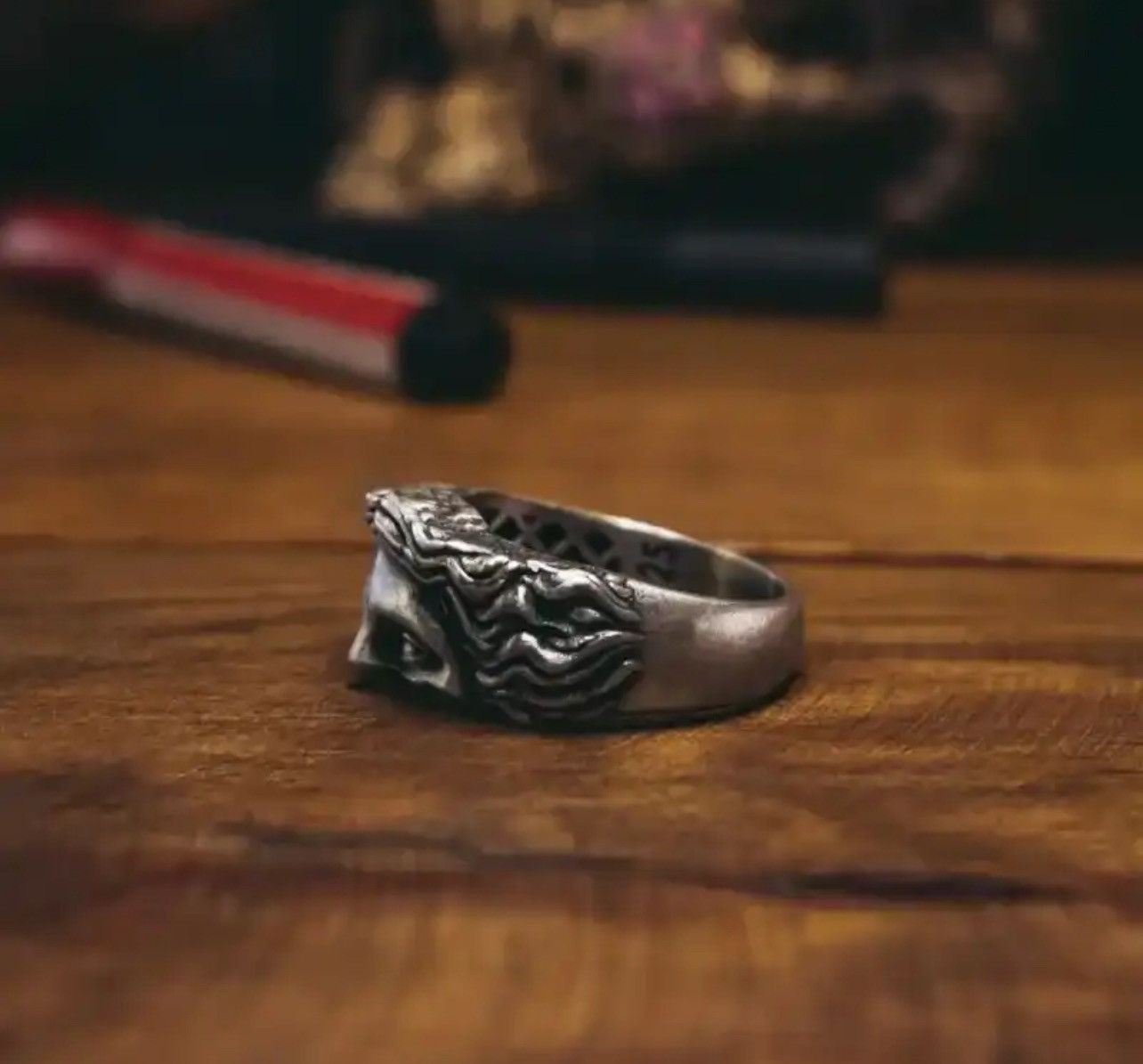 Vintage Punk Ring With Sculpture Half Face Size ONE SIZE - 4 Thumbnail