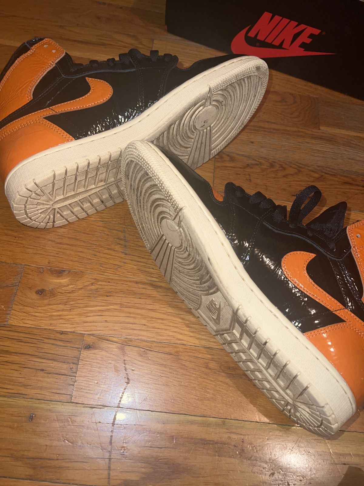 Jordan Brand × Nike Air Jordan 1 Retro High OG 'Shattered Backboard 3.0' Size US 8 / EU 41 - 3 Thumbnail