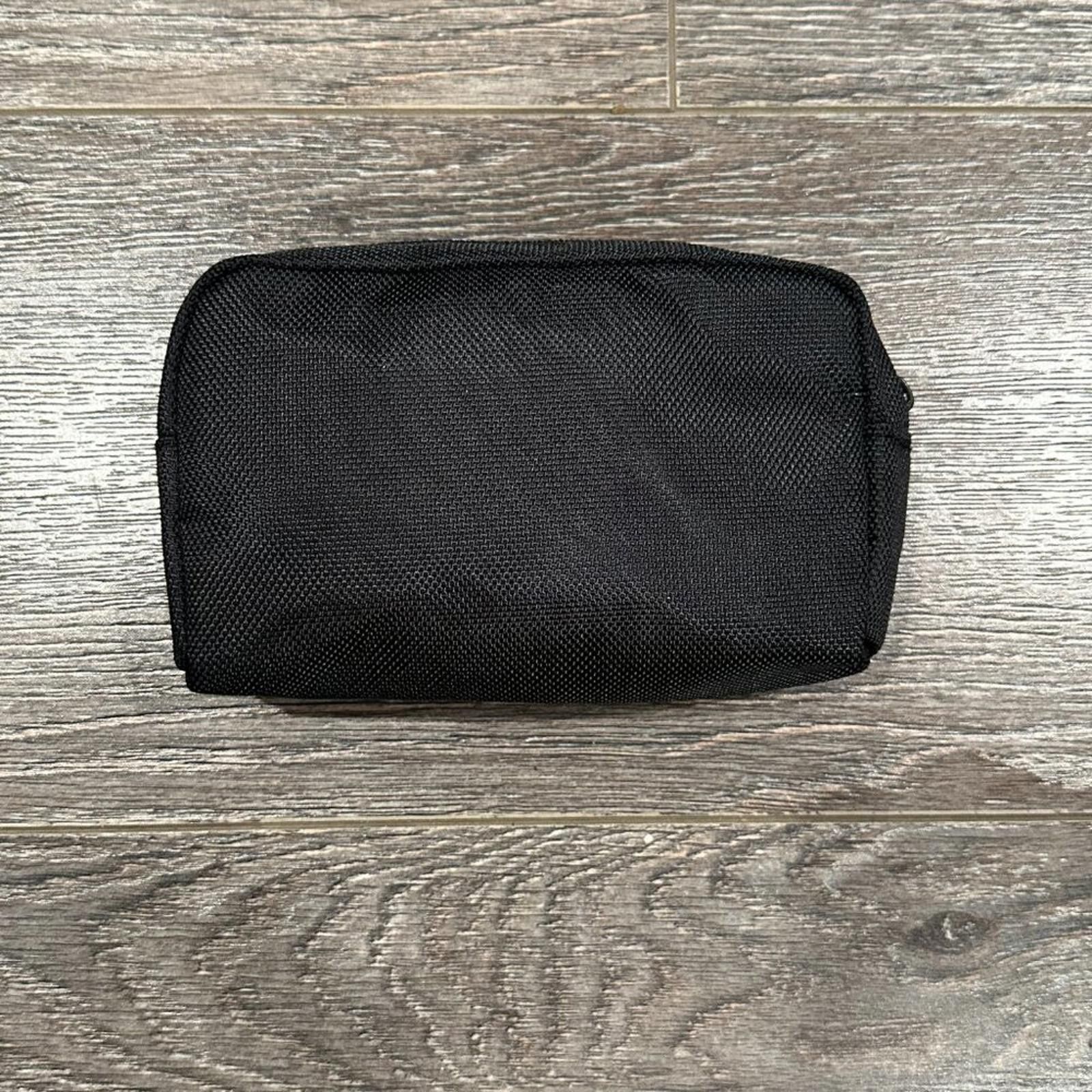 Tumi TUMI x Delta Zip Travel Pouch – Black – 9/10 Condition Size ONE SIZE - 3 Thumbnail