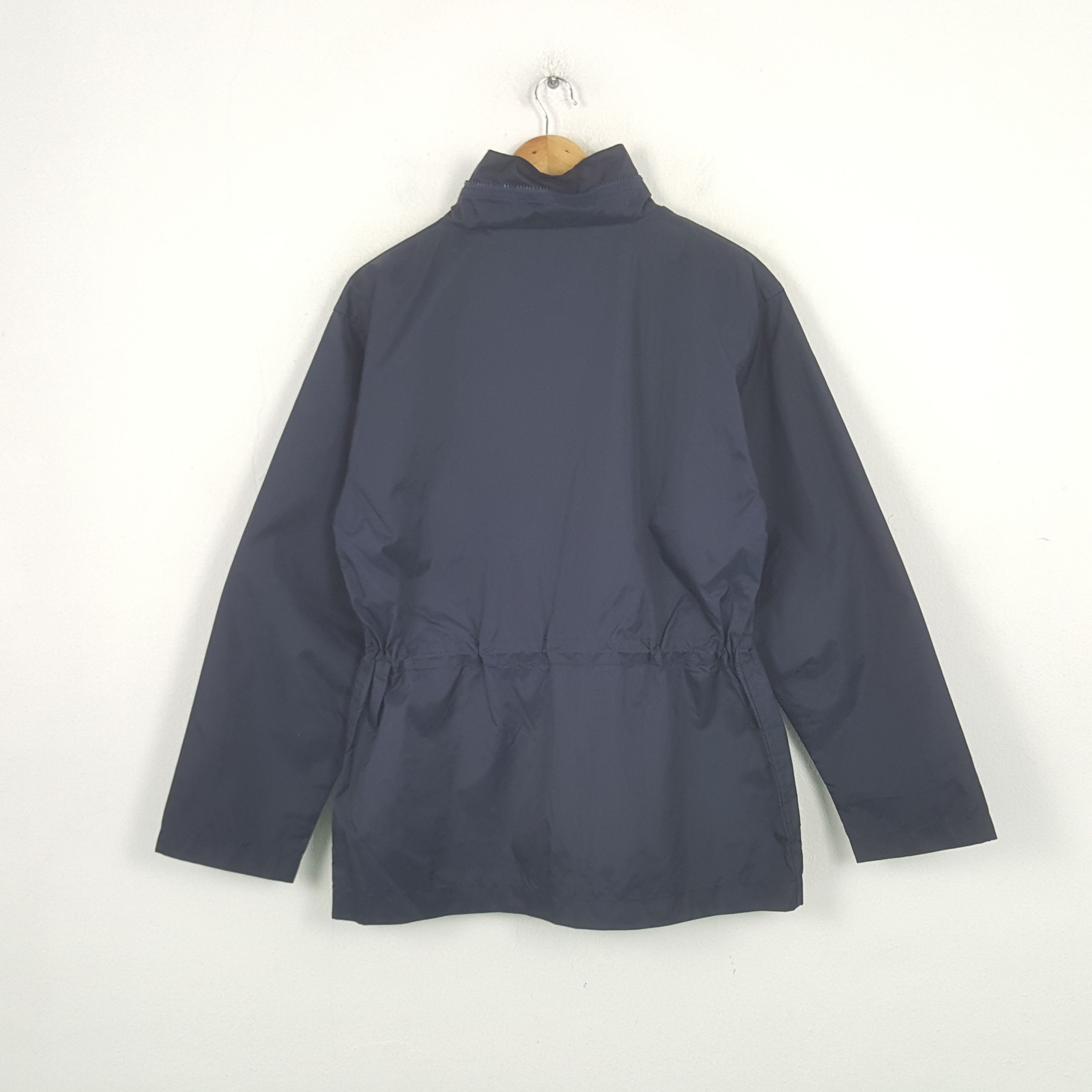 Lacoste Vintage Lacoste Windbreaker Jacket RR4 Size M / US 6-8 / IT 42-44 - 3 Thumbnail