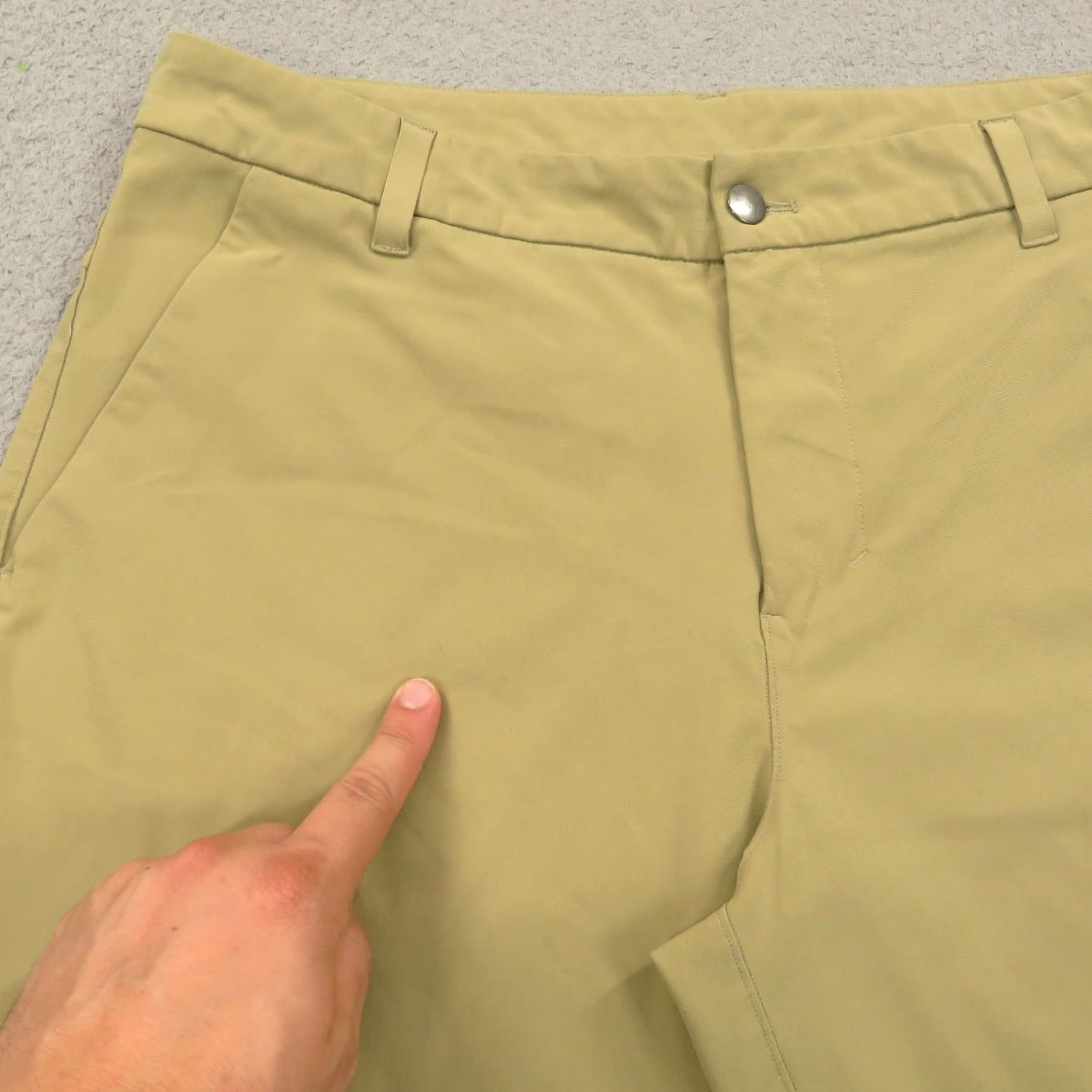 Lululemon Lululemon Shorts Men 34 Commission Slim 8" Warpstreme Tofino Sand Chino Preppy Size US 34 / EU 50 - 2 Thumbnail