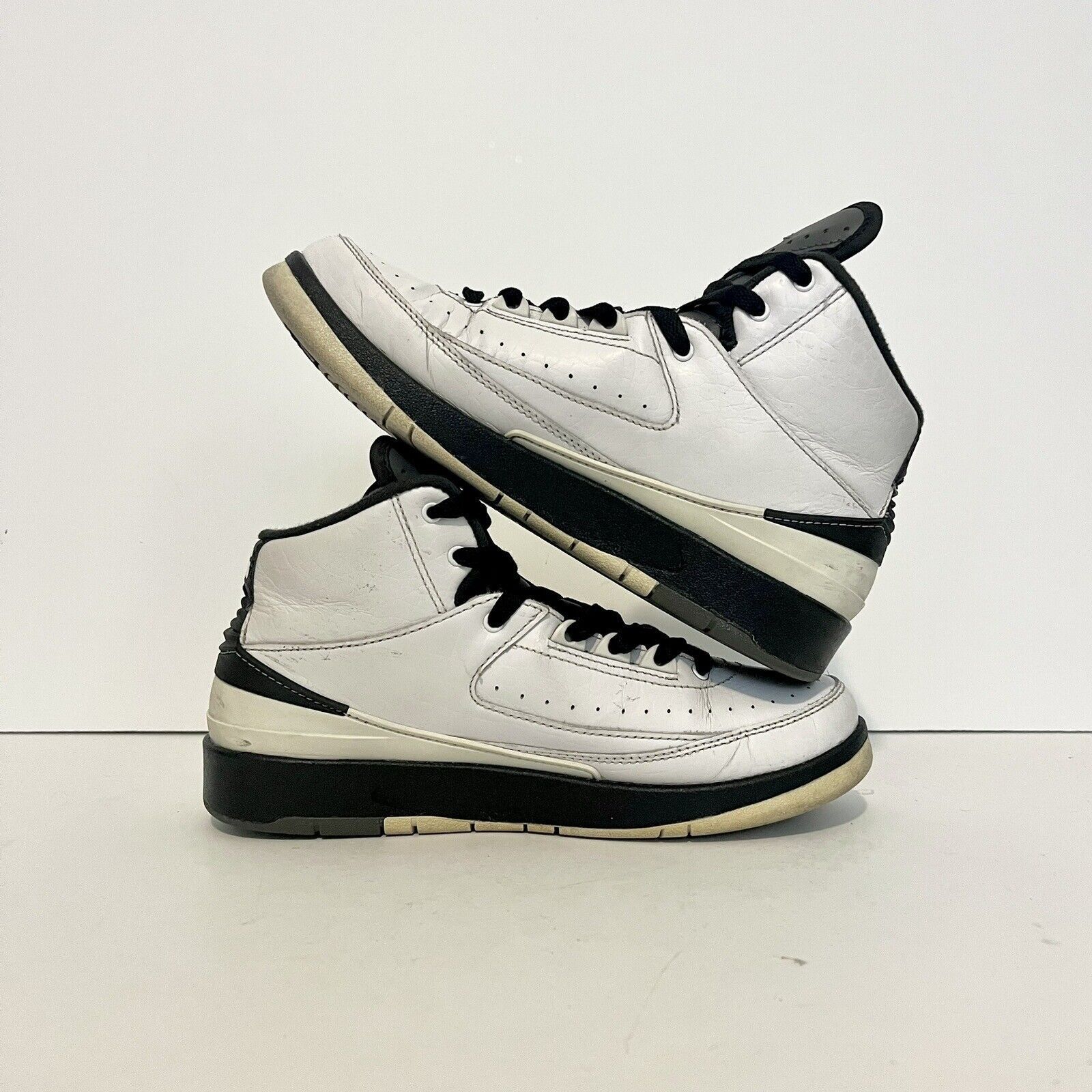 Nike 2015 Nike Air Jordan 2 II Retro GS Wing It 834283-103 Sz 5Y Size US 6.5 / IT 36.5 - 6 Thumbnail