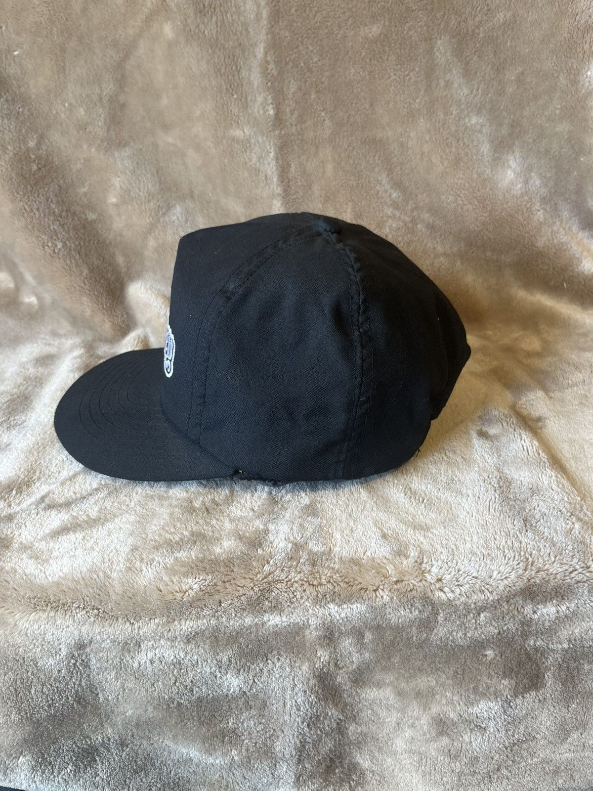 New Era Vintage 90’s Los Angeles Sun Valley Black Twill SnapBack hat Size ONE SIZE - 5 Thumbnail