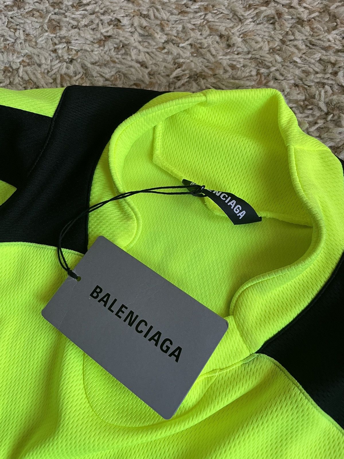 Balenciaga Balenciaga Long Sleeve Soccer Jersey Size US S / EU 44-46 / 1 - 6 Thumbnail