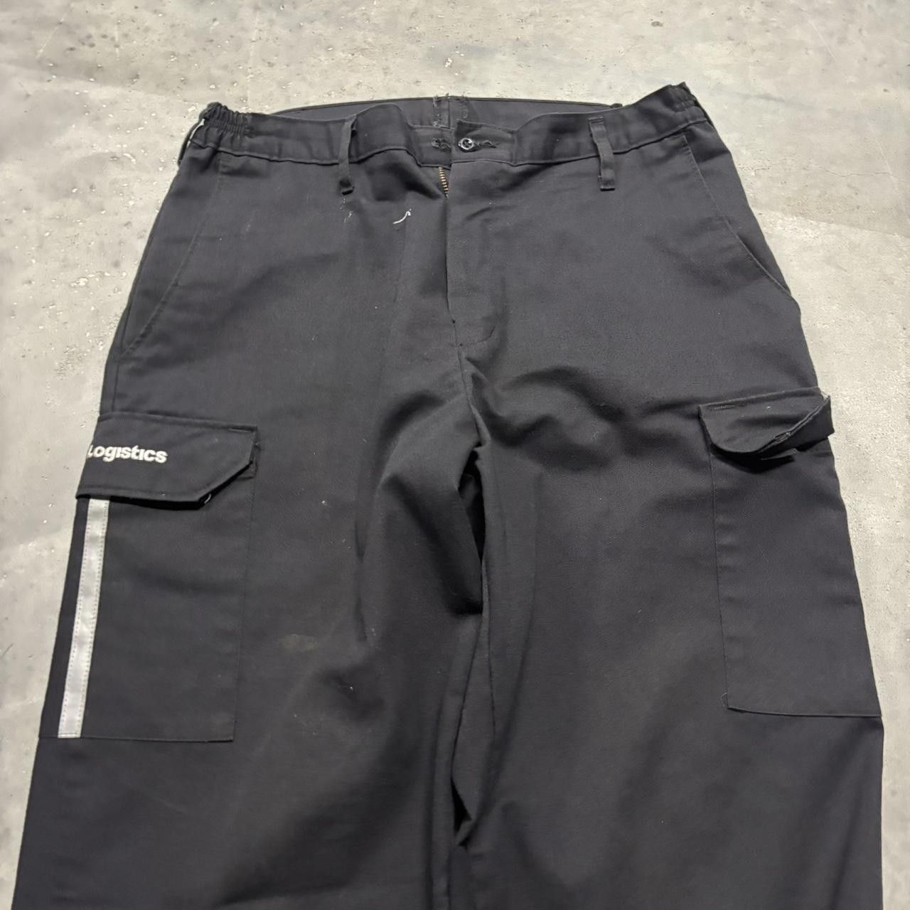Japanese Brand × Vintage Crazy Vintage Y2K/2000s Black Streetwear Workwear Essential Cargo Pants! Size US 32 / EU 48 - 5 Thumbnail
