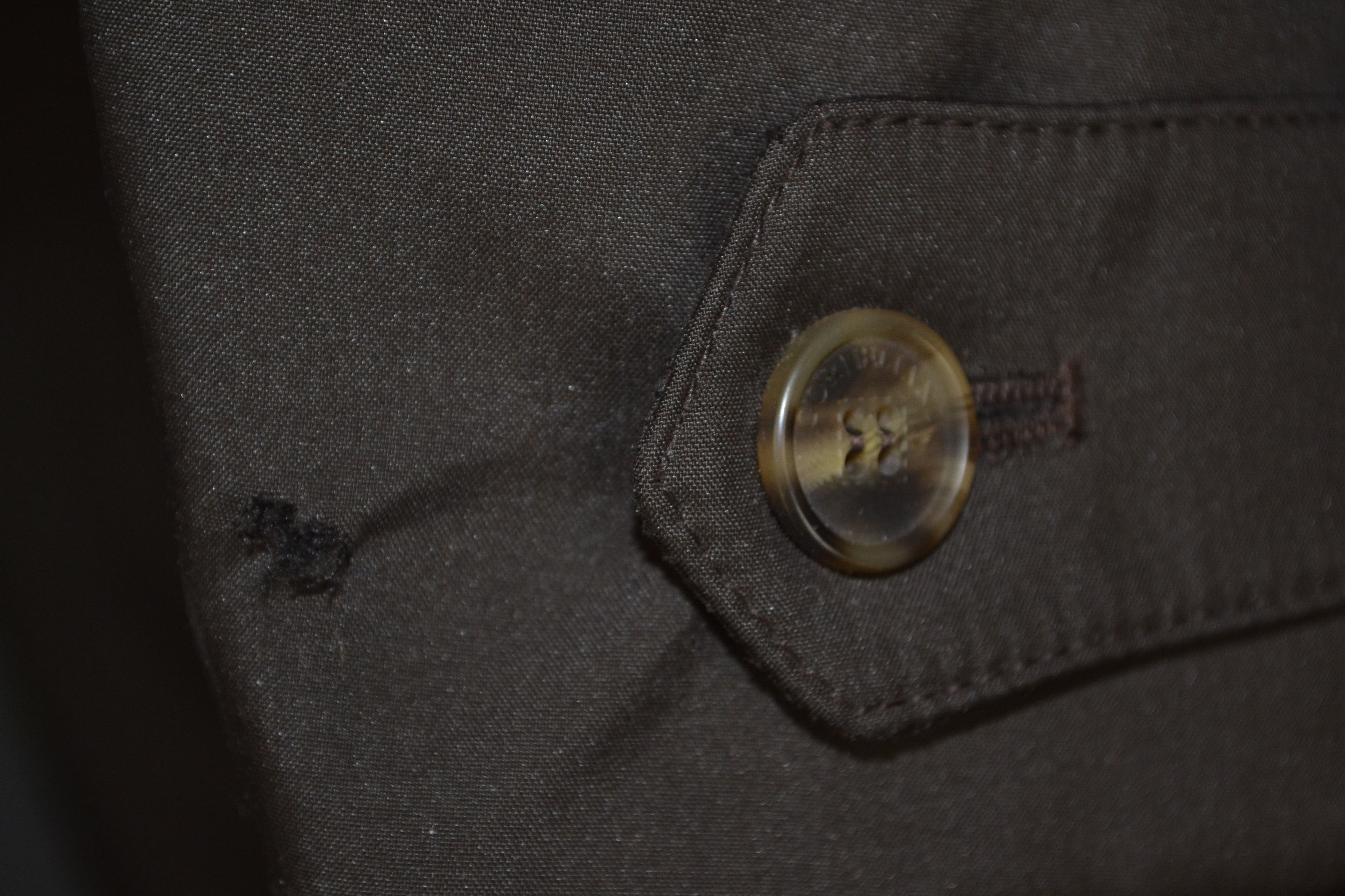 Corneliani Corneliani 52 size L-XL 42 Brown Nylon Coat Overcoat Size US L / EU 52-54 / 3 - 16 Thumbnail