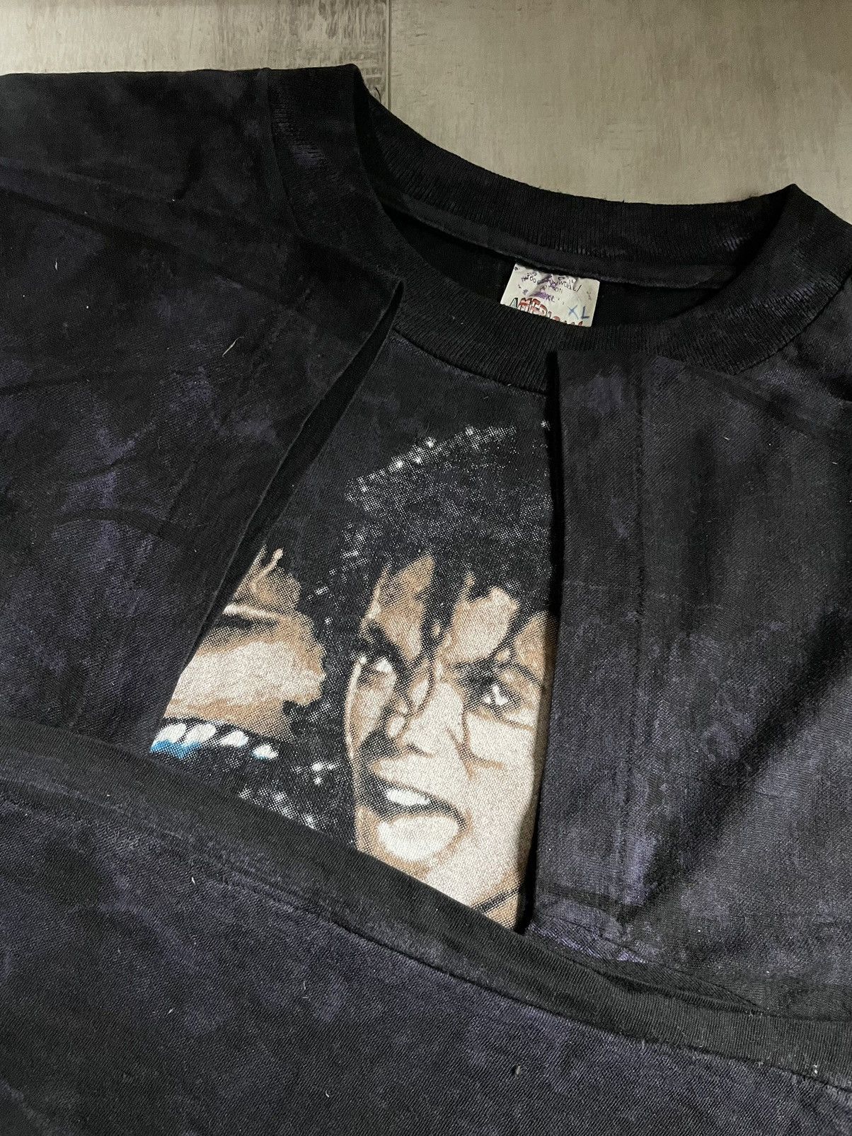 Band Tees × Michael Jackson × Vintage Michael Jackson 1992 Dangerous Tour Tee Vintage Over Print Size US XL / EU 56 / 4 - 13 Thumbnail