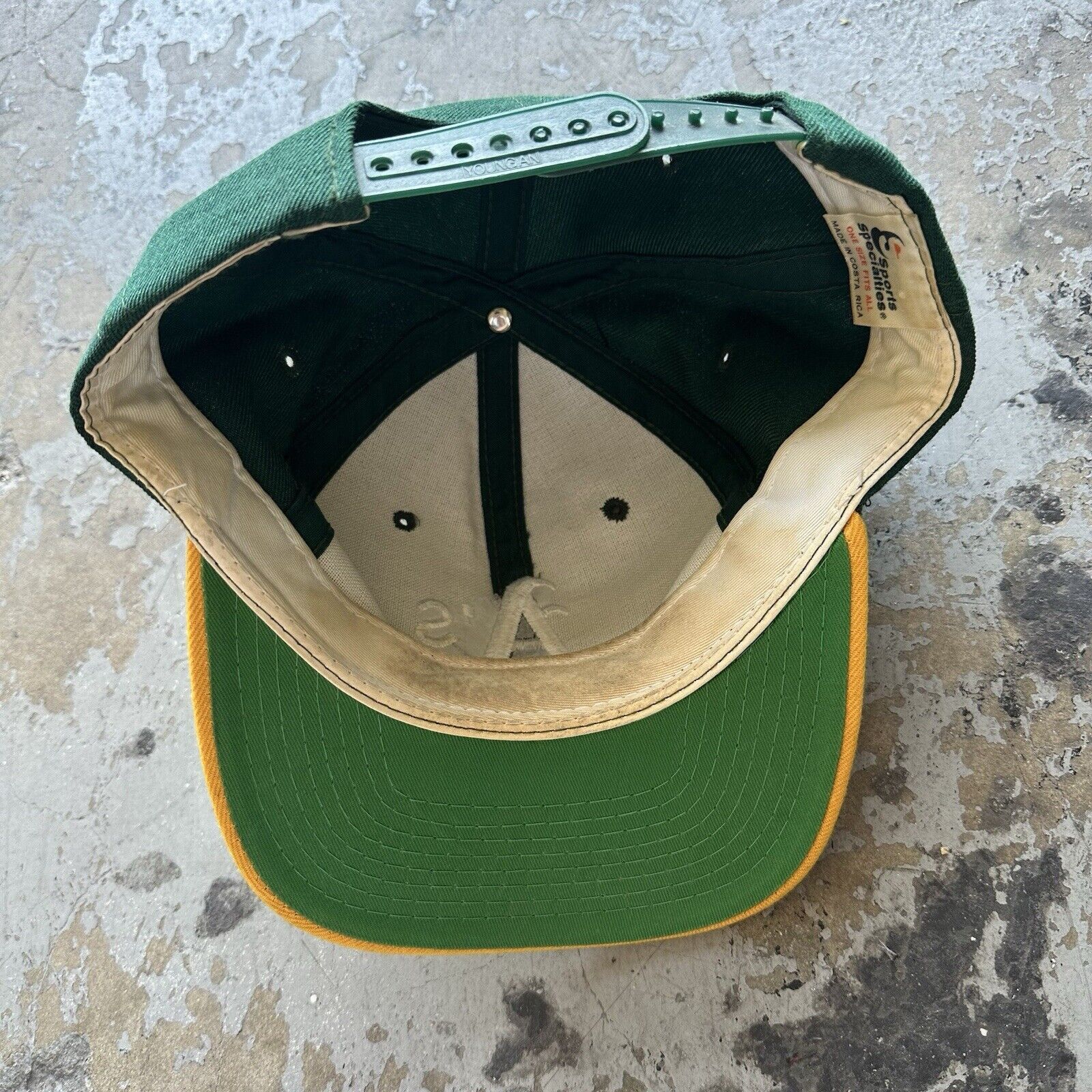 MLB × Nike × Sports Specialties Vintage Sports Specialties Oakland Athletics Snapback Hat Size ONE SIZE - 3 Thumbnail