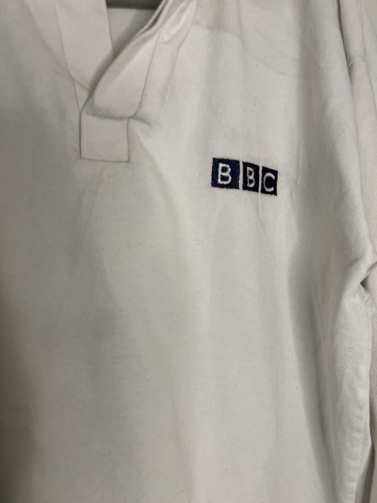 Other White BBC Television Long Sleeved Rugby shirt #rugby Size US L / EU 52-54 / 3 - 6 Thumbnail