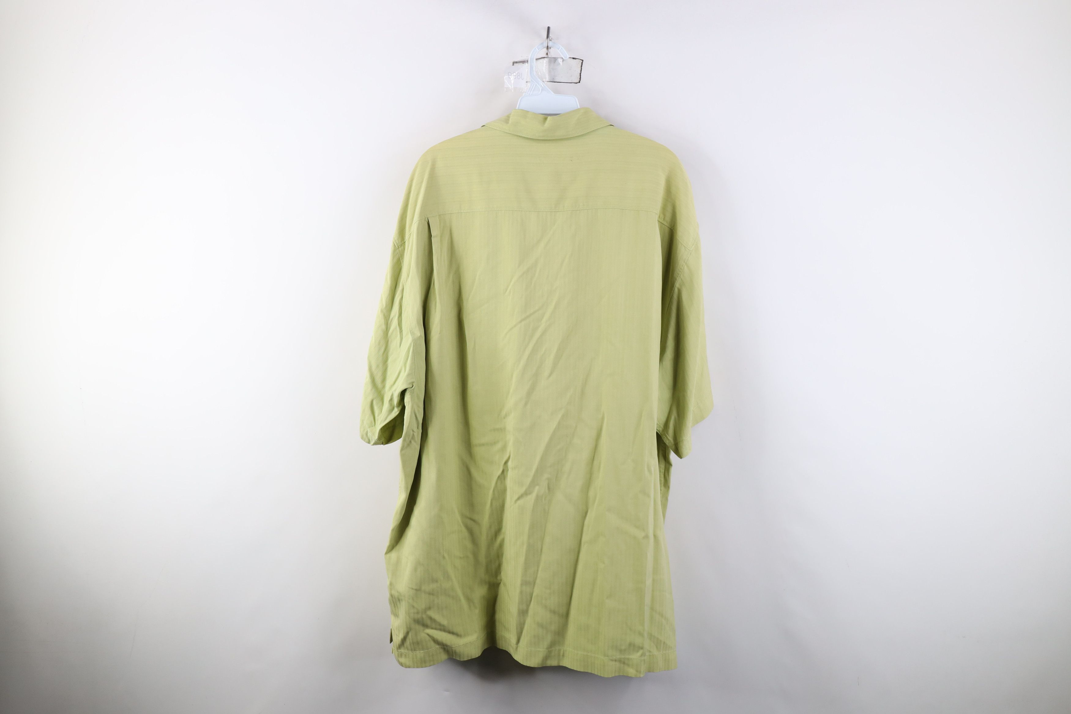 Tommy Bahama Vintage Tommy Bahama Luau Collared Button Shirt Lime Green Size US XL / EU 56 / 4 - 11 Thumbnail