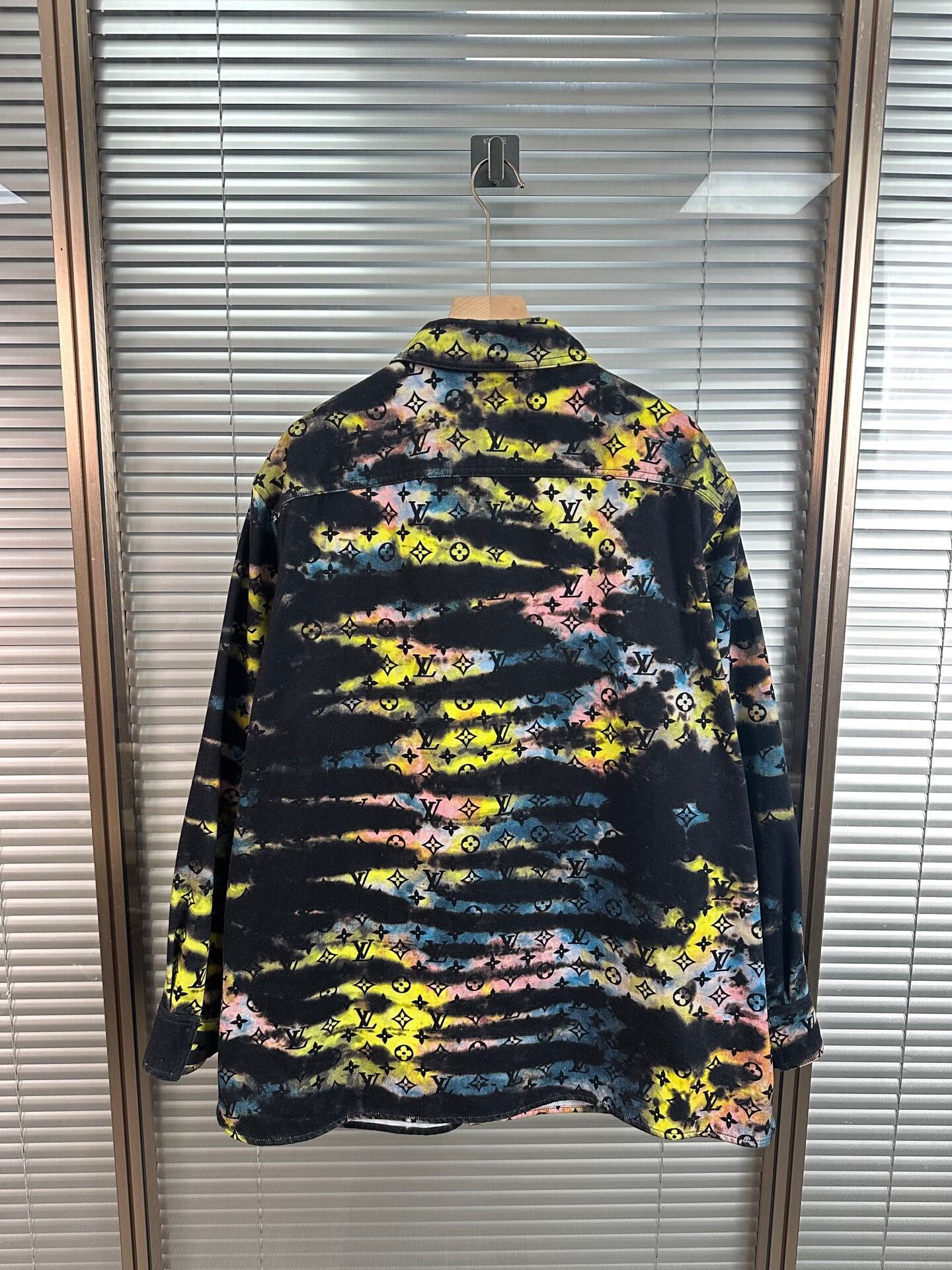 Louis Vuitton colorful louis vuitton denim jacket Size US M / EU 48-50 / 2 - 2 Thumbnail