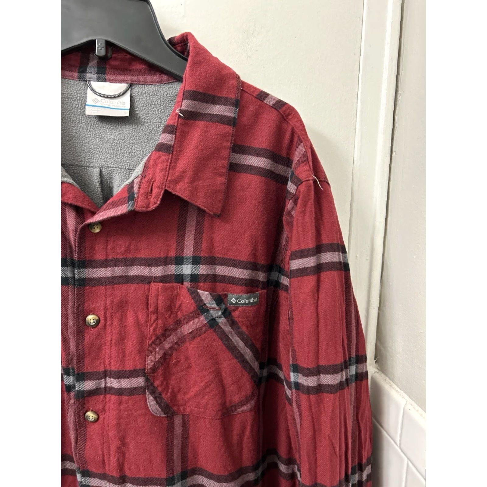 Vintage Columbia Shirt Jacket Mens Large Red Plaid Fleece Lined Shacket L/S Button-Up Chest Pocket Casual Fall Winter Size US L / EU 52-54 / 3 - 4 Thumbnail