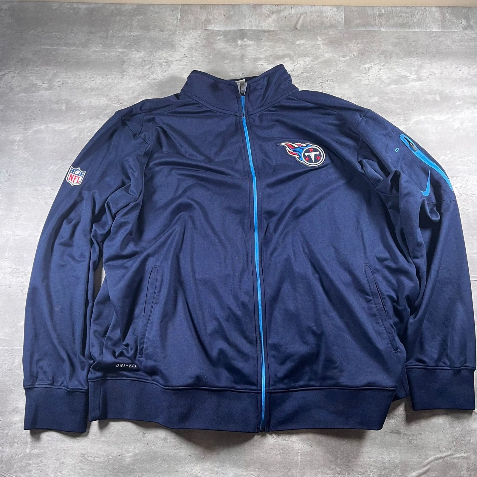NFL Tennessee titans jacket Size US XXL / EU 58 / 5 - 1 Thumbnail