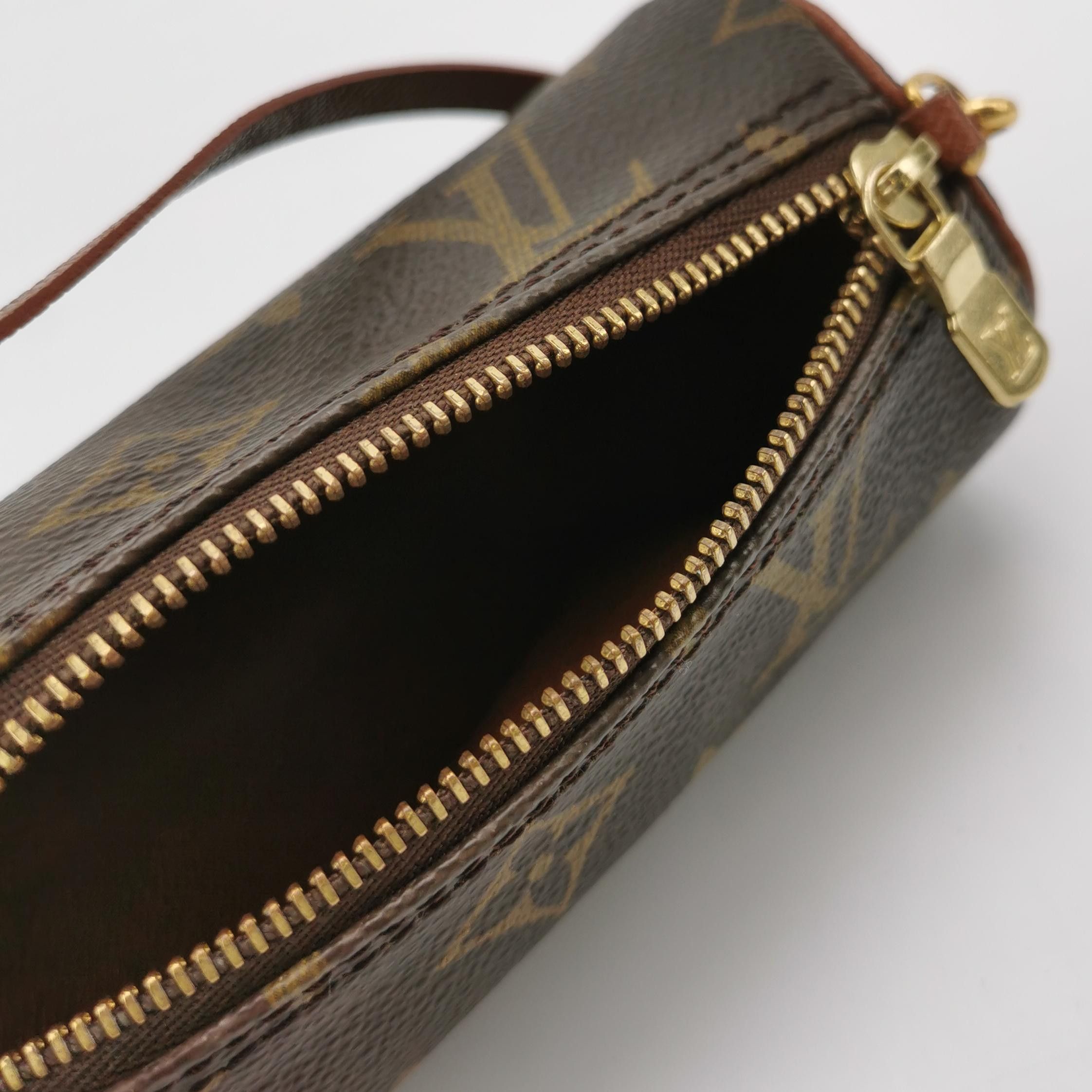 Louis Vuitton Louis Vuitton (LV) Papillon Mini Cowhide Monogram Printed D Size ONE SIZE - 2 Thumbnail