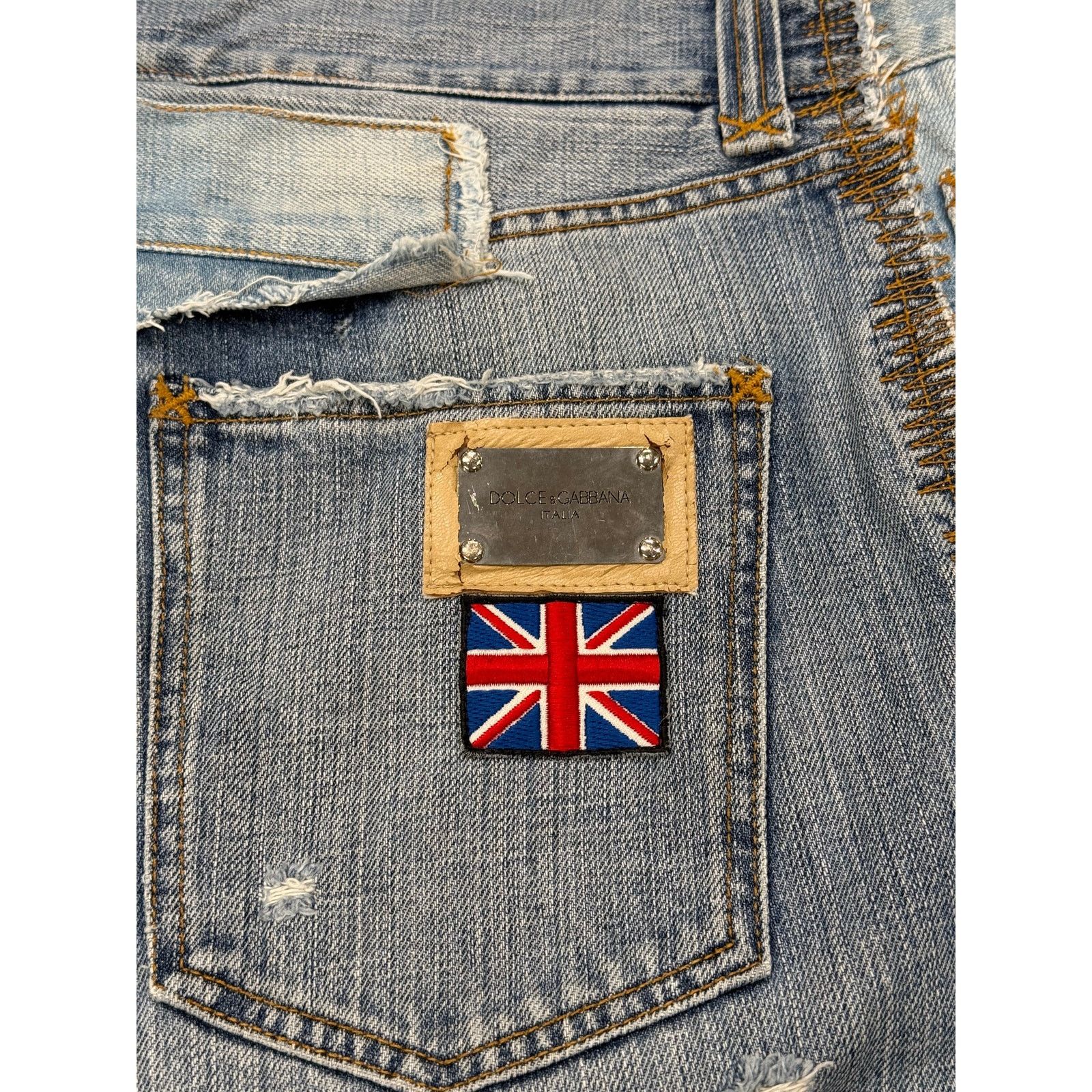 Dolce & Gabbana 2005 Dolce & Gabbana "David Beckham" deconstructed shorts Size US 36 / EU 52 - 7 Thumbnail