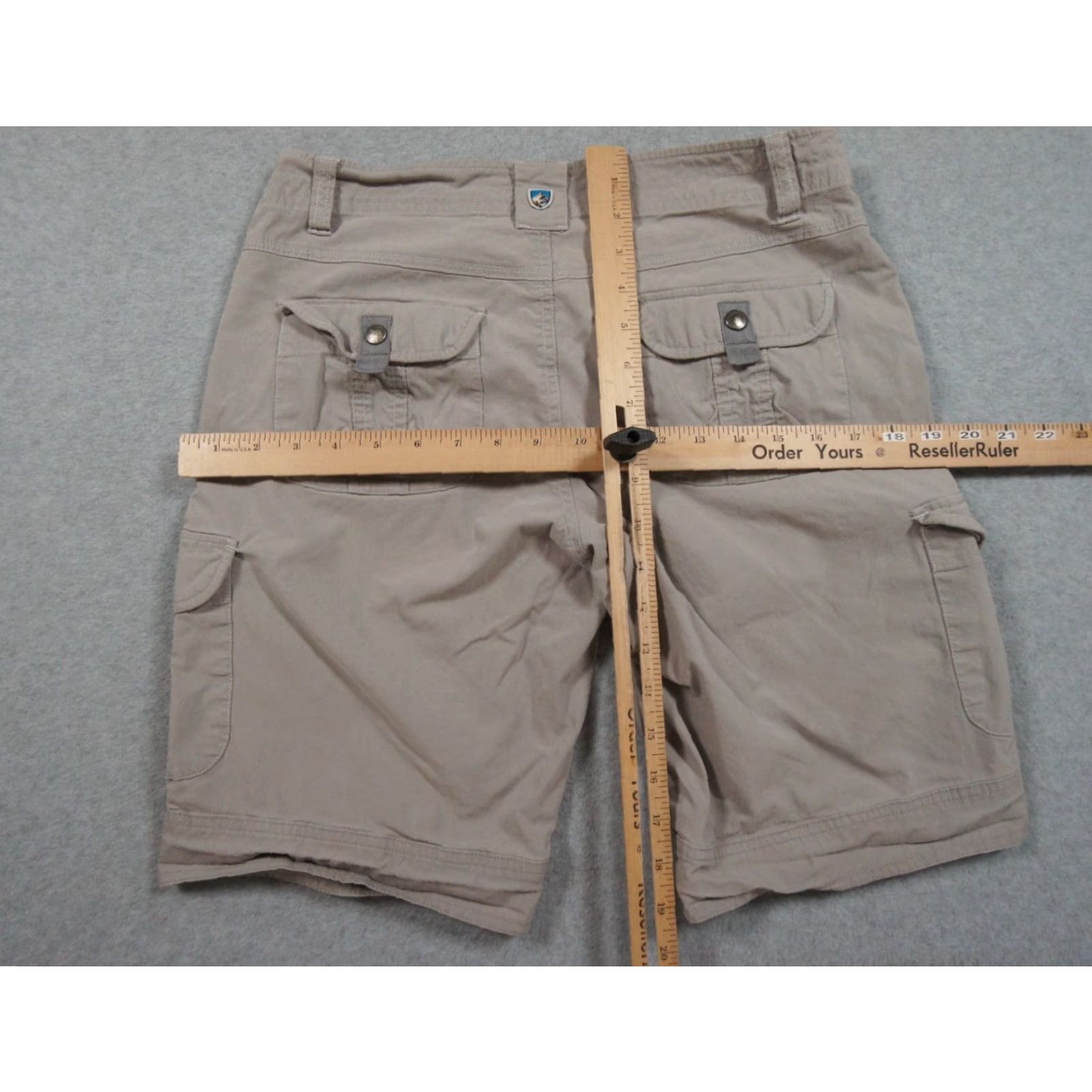 Vintage Kuhl Cargo Shorts Womens 6 Beige Khaki Outdoor Travel Hike Camp Casual Pockets Womens Size 28" / US 6 / IT 42 - 7 Thumbnail