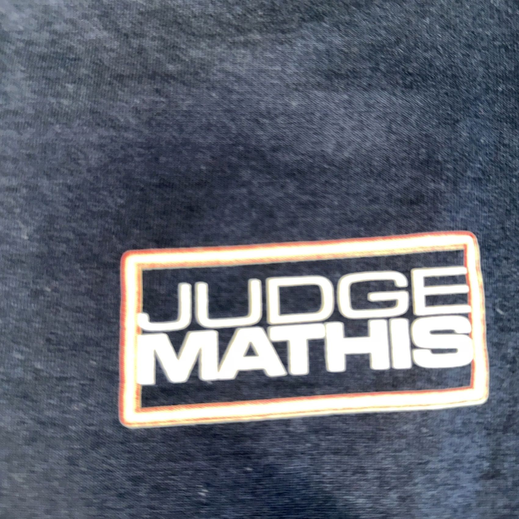 Fruit Of The Loom VINTAGE Judge Mathis T-shirt Mens XL Black Short Sleeve Cotton Knit Regular Fit Top Hip Hop Grunge 90s Size US XL / EU 56 / 4 - 2 Thumbnail