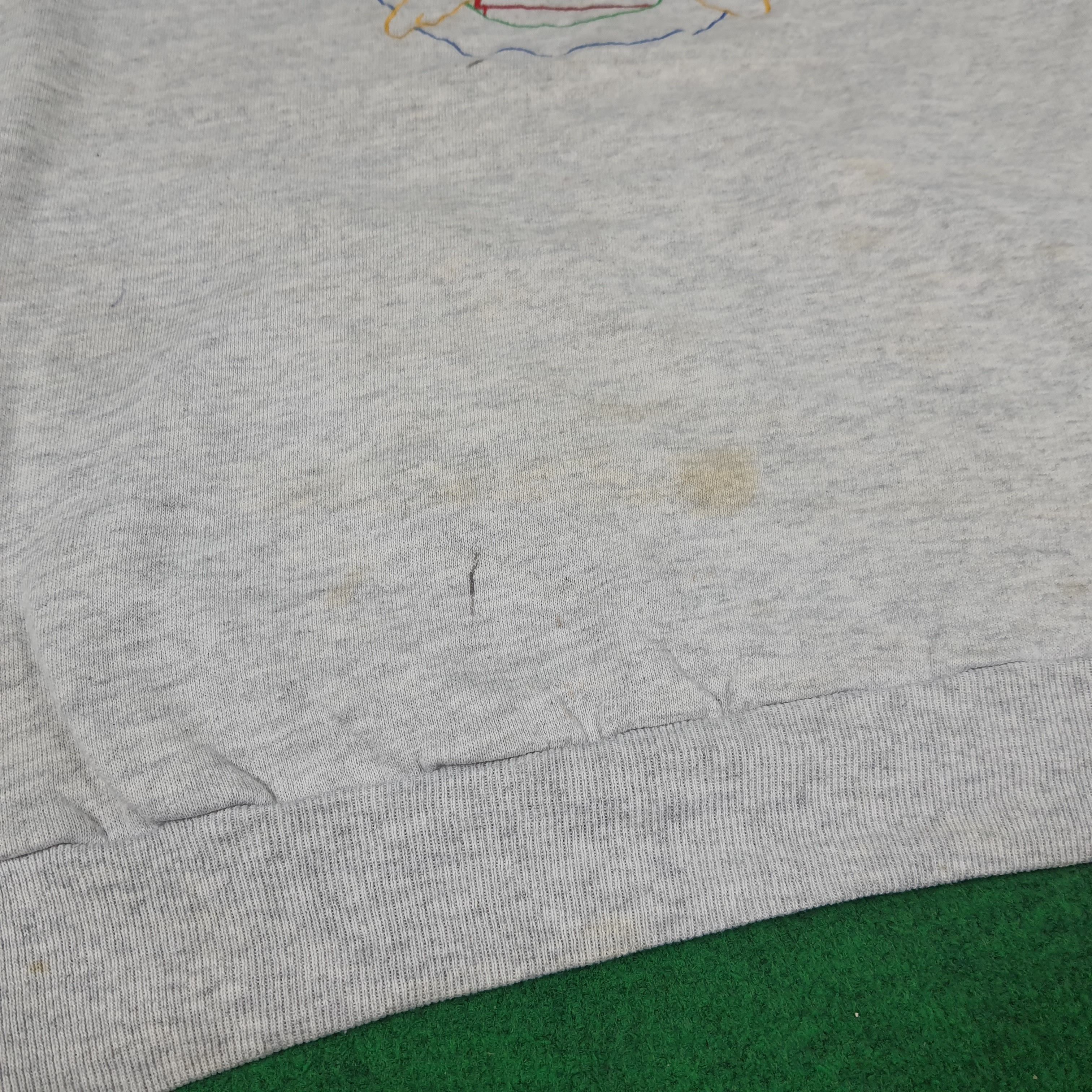 Disney × Vintage Vintage Winnie The Pooh Disney Cartoon Sweatshirt Size US L / EU 52-54 / 3 - 6 Thumbnail