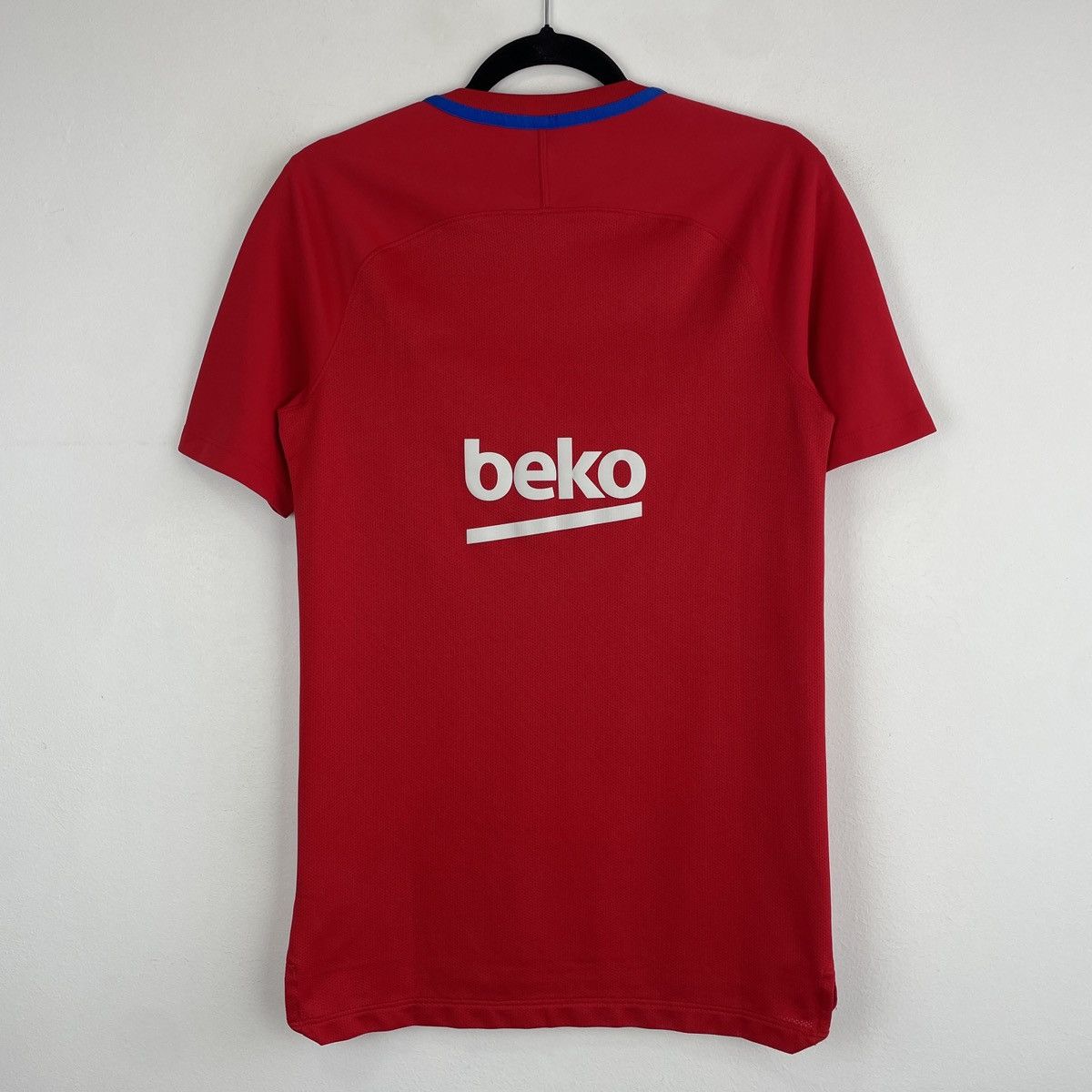 Nike Barcelona Training Nike Jersey Shirt Men 2017/2018 size S Size US S / EU 44-46 / 1 - 7 Thumbnail