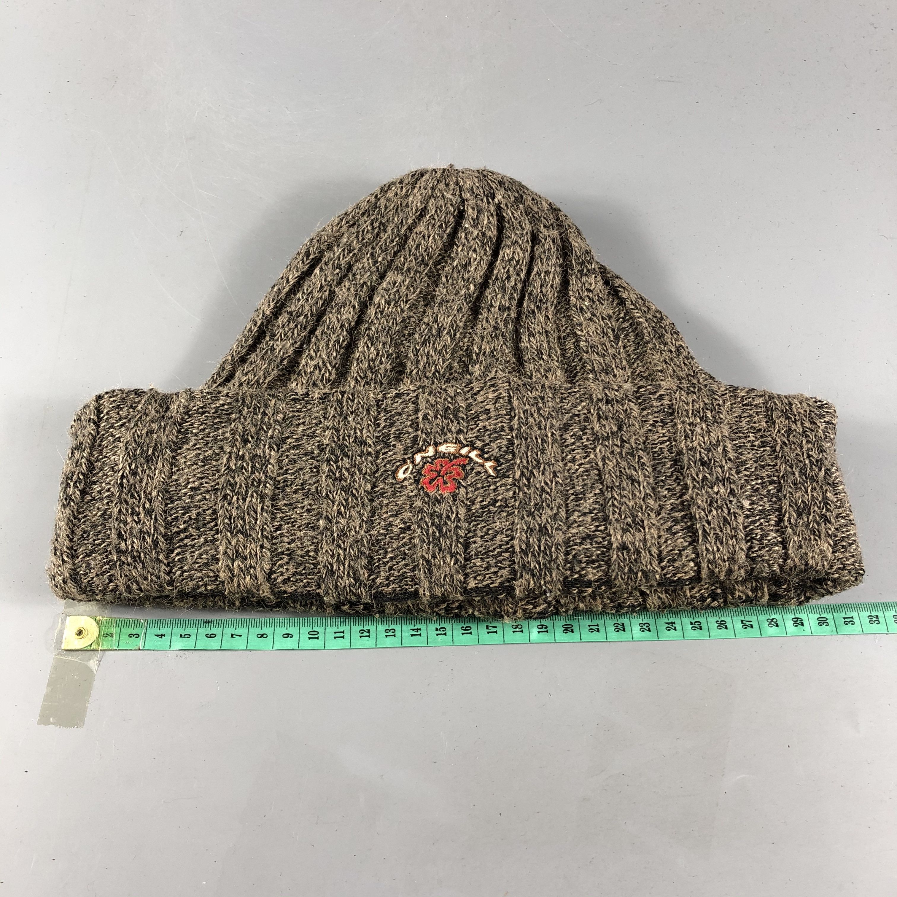 O'Neill Oniell Brown Knit Beanie Snowcap Snow Hat B613 Size ONE SIZE - 3 Thumbnail