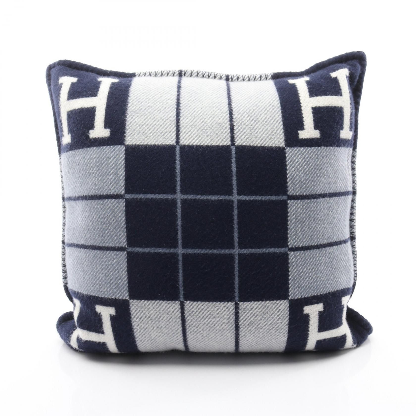 Hermes Hermes Hermes Avalon3 PM Wool Cashmere Cushion Textile Other DUTY FREE for USA Size ONE SIZE - 1 Thumbnail