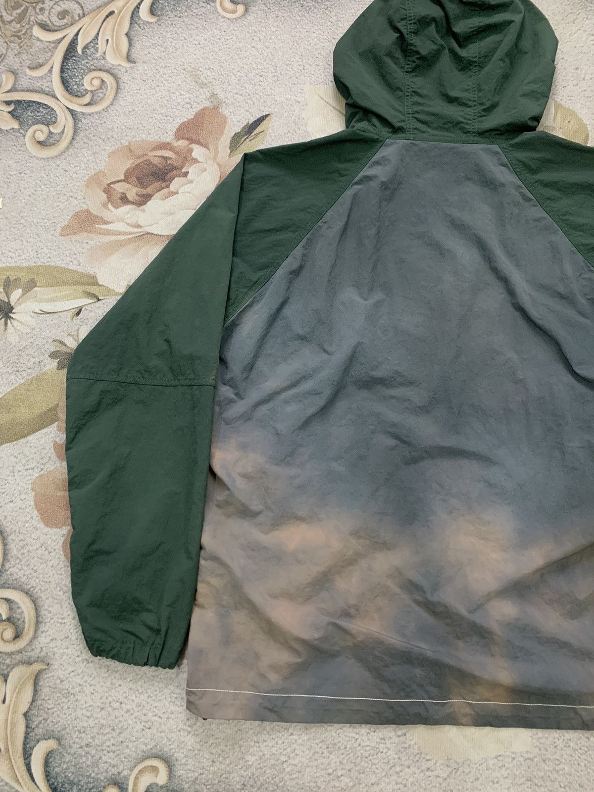 Chums × Vintage Vtg Chums Hurricane Utah Bleached Jacket Hooded Size US L / EU 52-54 / 3 - 6 Thumbnail