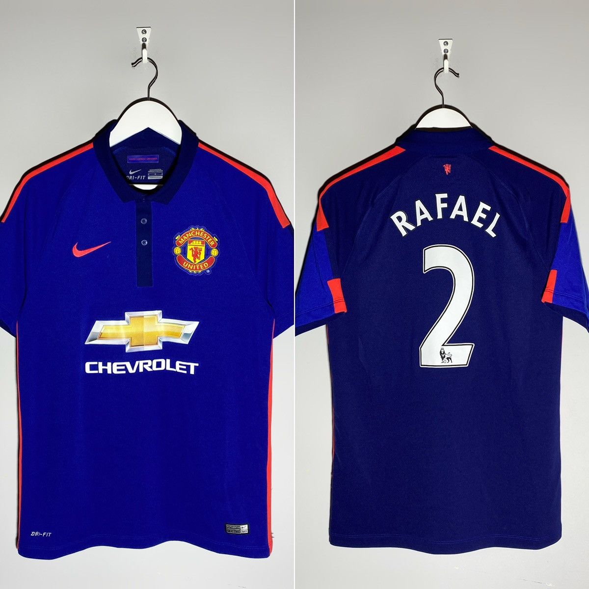 Nike #2 Rafael Nike Manchester United 2014/15 Third Jersey Size US M / EU 48-50 / 2 - 1 Thumbnail