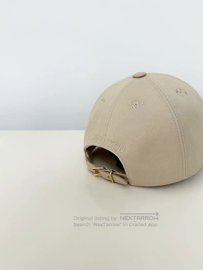 Louis Vuitton Louis Vuitton Metal logo beige simple casual fashion cap Size ONE SIZE - 6 Thumbnail