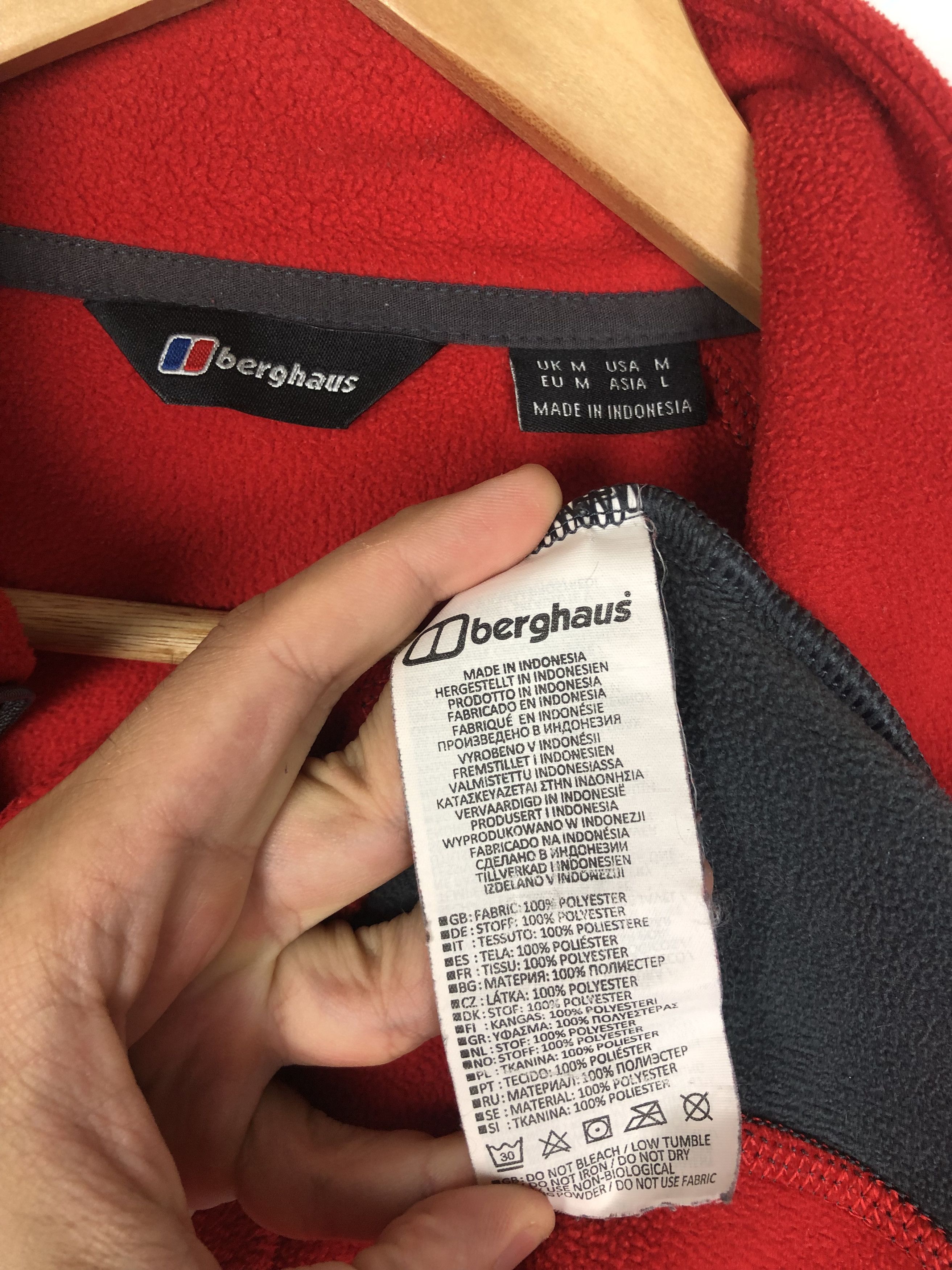 Berghaus Berghaus Fleece Pullover 1/4 Zip Red size M Size US M / EU 48-50 / 2 - 9 Thumbnail