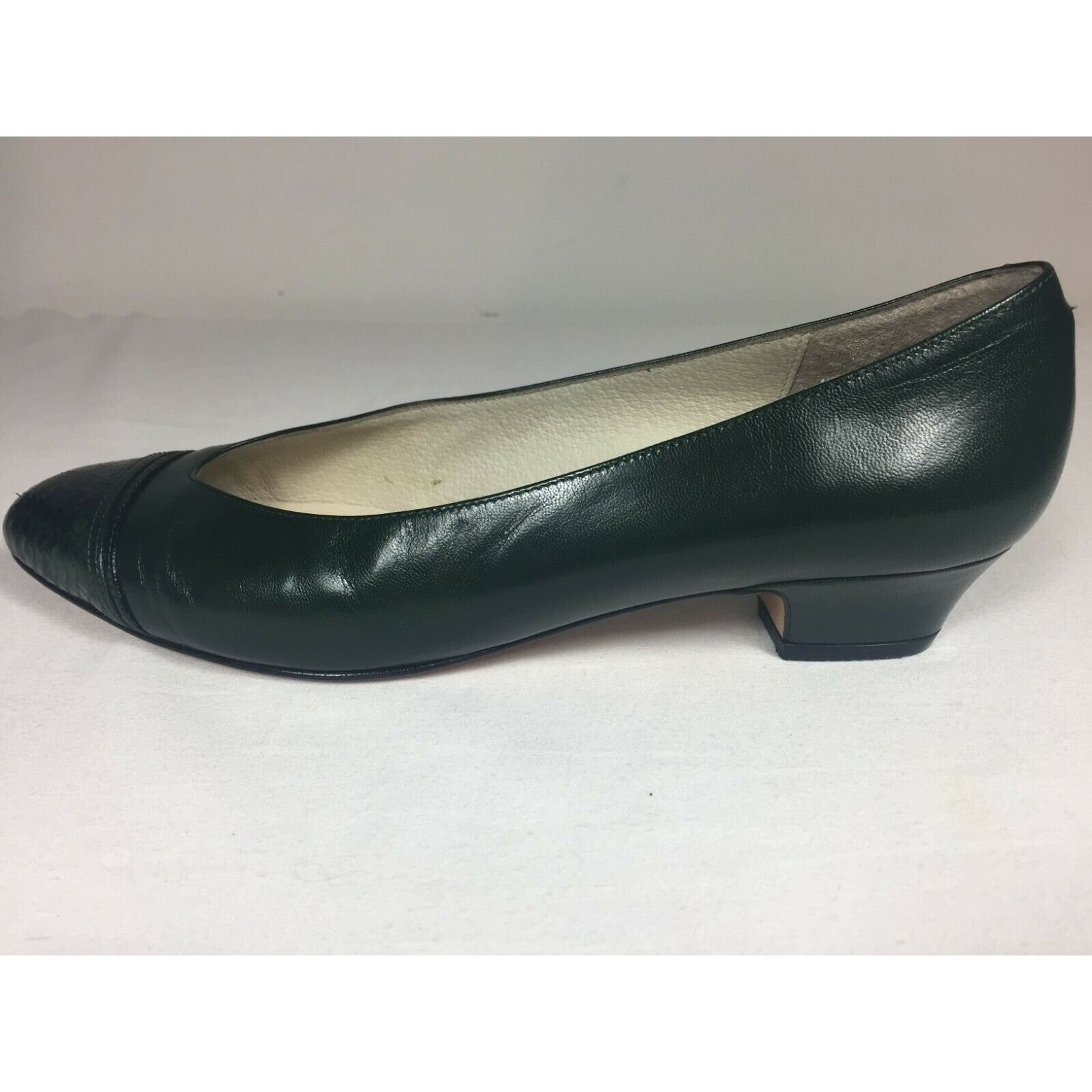 Other Amalfi Womens Italy Made Green Leather Cap Toe Shoes Sz 7.5 Size US 7.5 / IT 37.5 - 8 Thumbnail