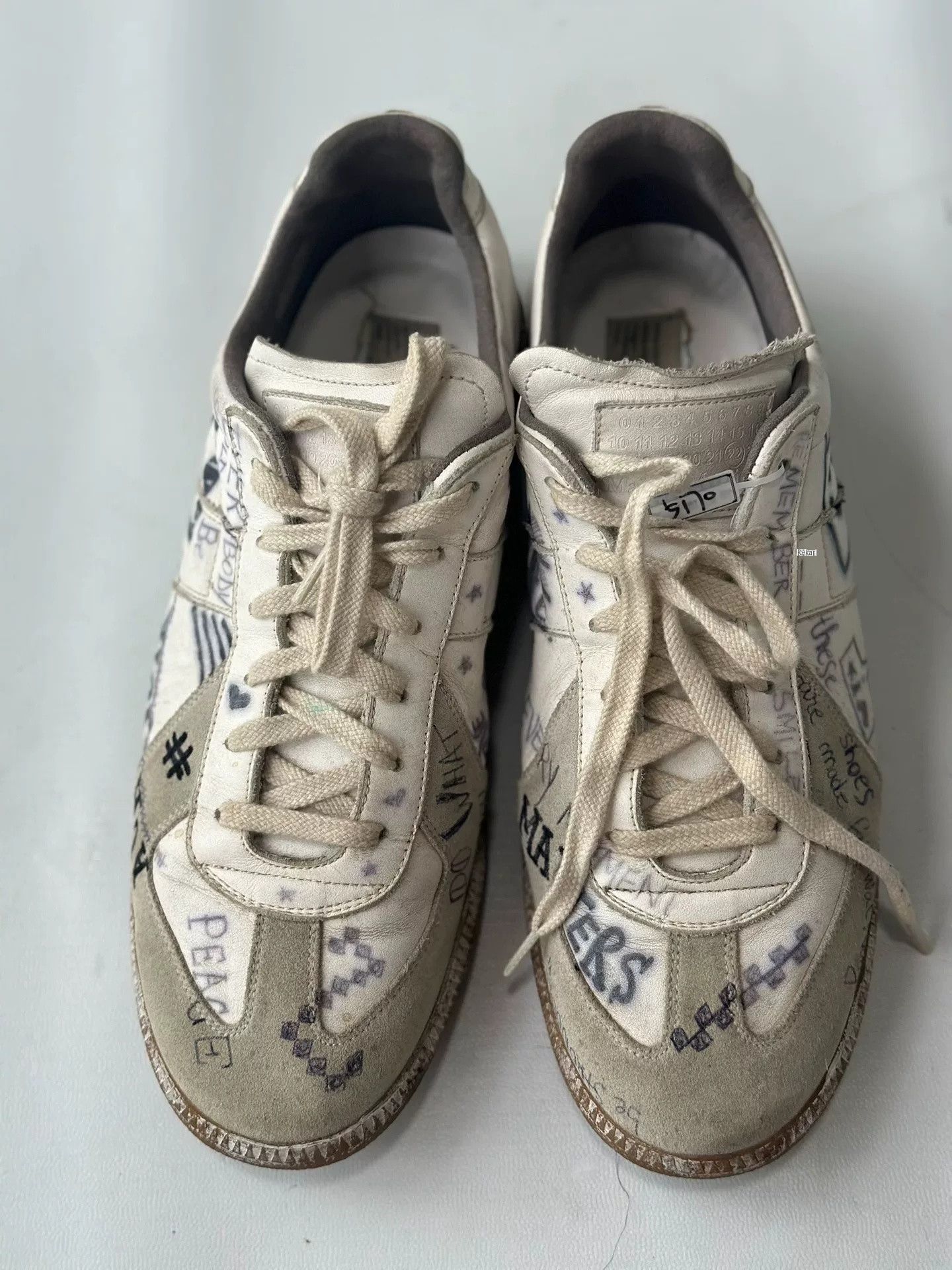 Maison Margiela Maison Margiela Hand-Painted Graffiti Trainer Size US 10 / EU 43 - 3 Thumbnail