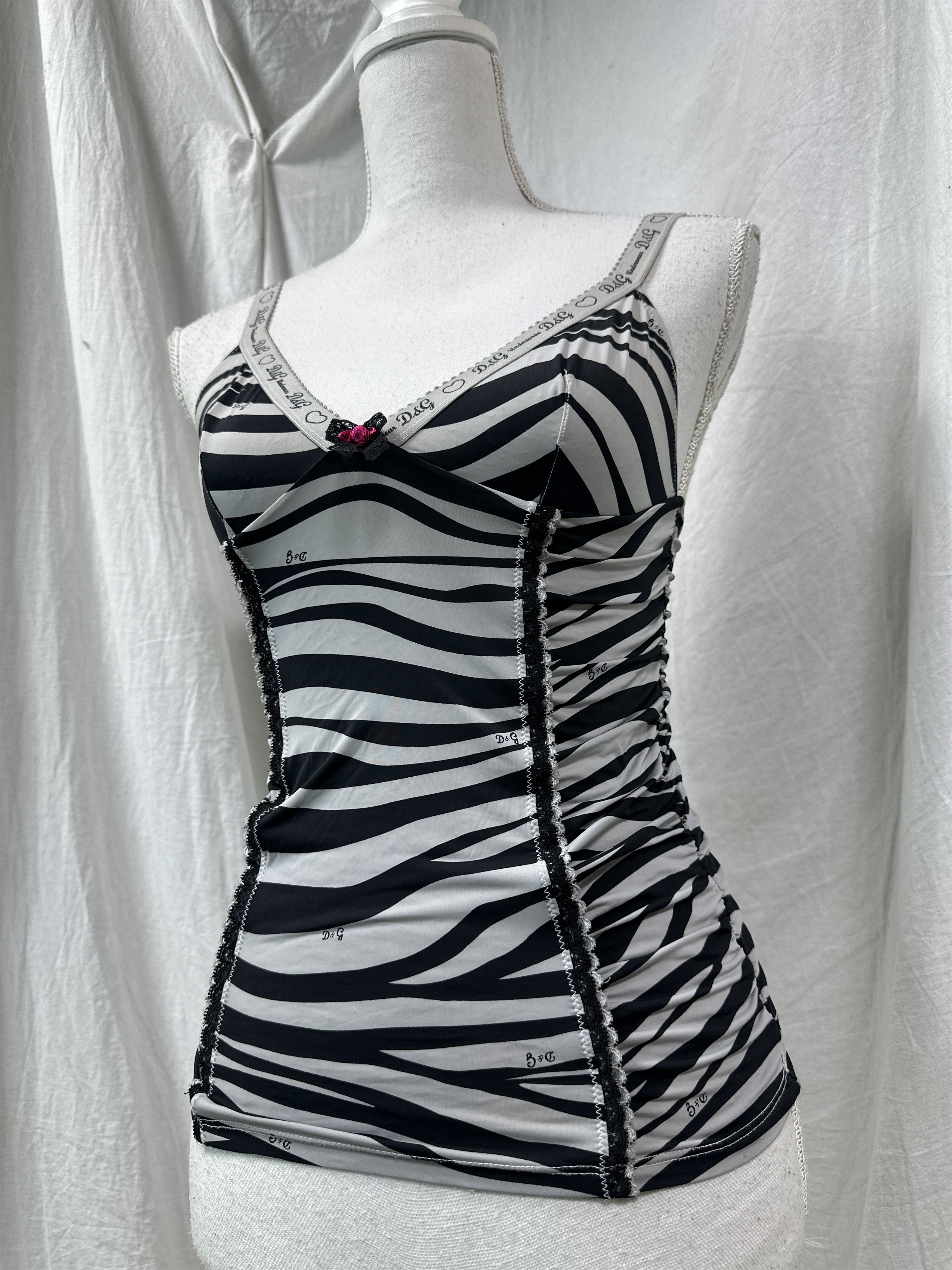 Vintage Avant Garde Old Money Dolce&Gabbana Zebra Top Y2K