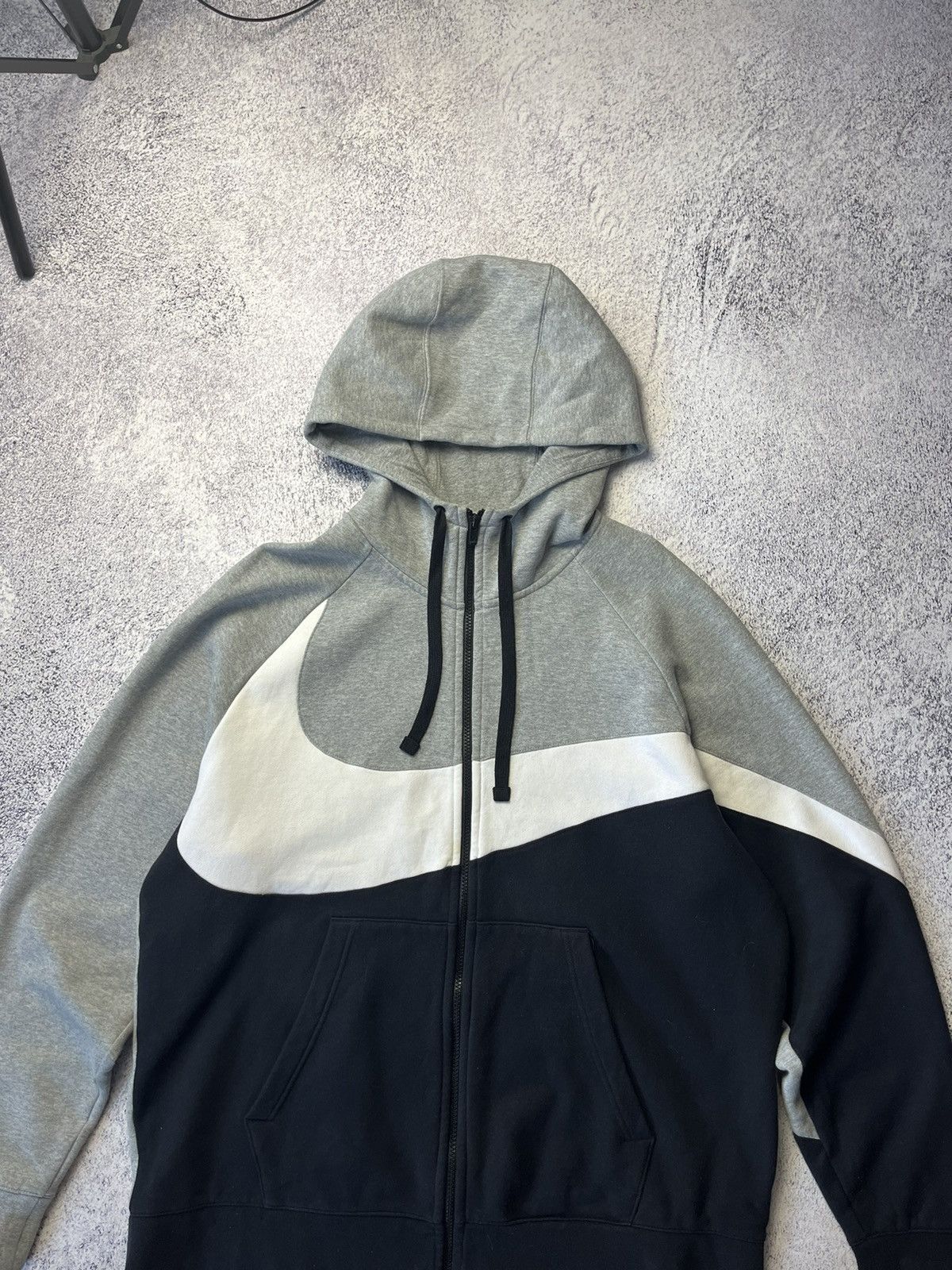 Nike Vintage Nike Big Swoosh Logo Zip Hoodie Y2K Size US XL / EU 56 / 4 - 6 Thumbnail