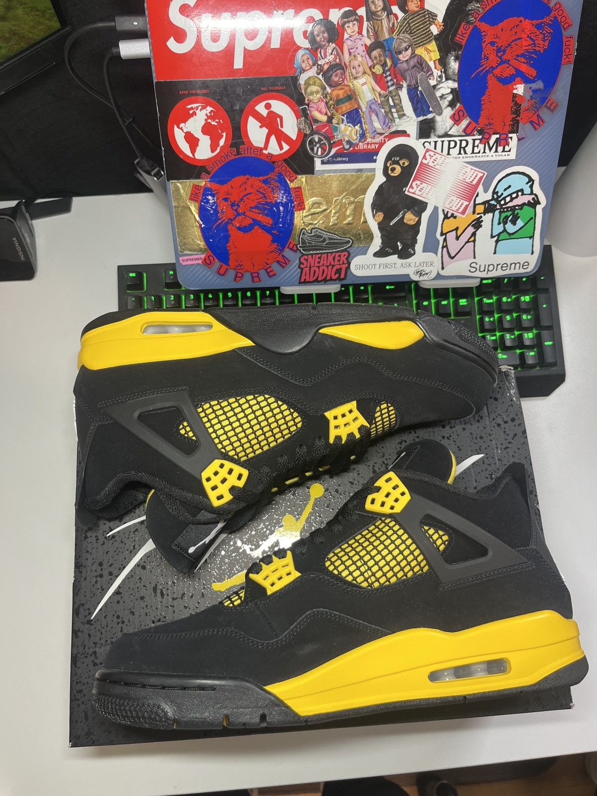 Jordan 4 thunder sz 11 ds