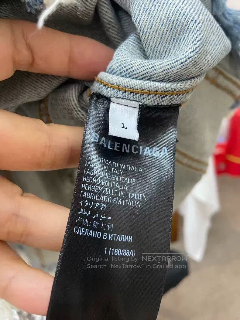Balenciaga Balenciaga Oversized Patchwork Distressed Denim Jacket Size S / US 4 / IT 40 - 5 Thumbnail