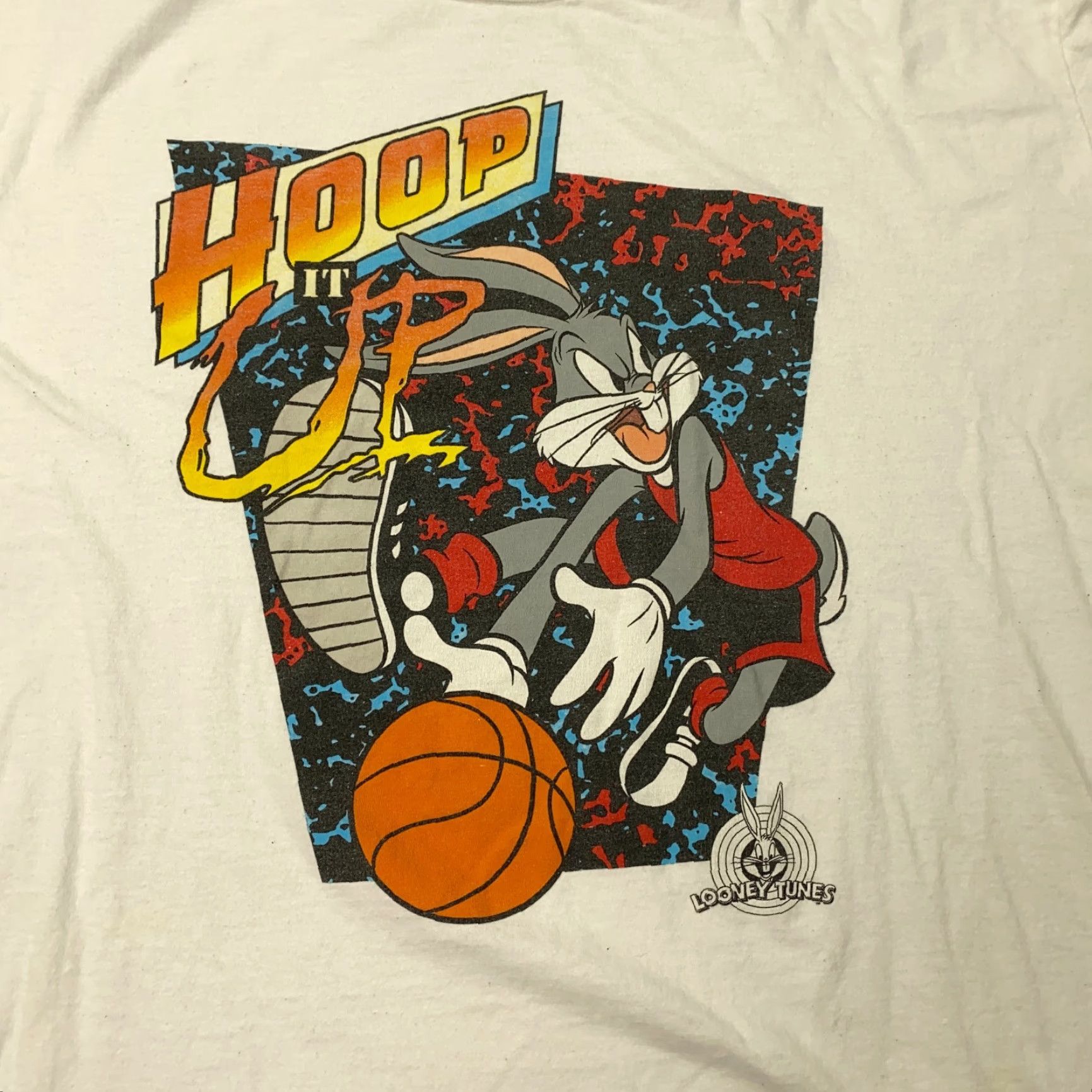 Vintage Looney Tunes Mens Shirt 3XL White Bugs Bunny Hoop It Up Graphic Shirt Mens 3XL White Bugs Bunny Graphic Print Size US XXL / EU 58 / 5 - 2 Thumbnail